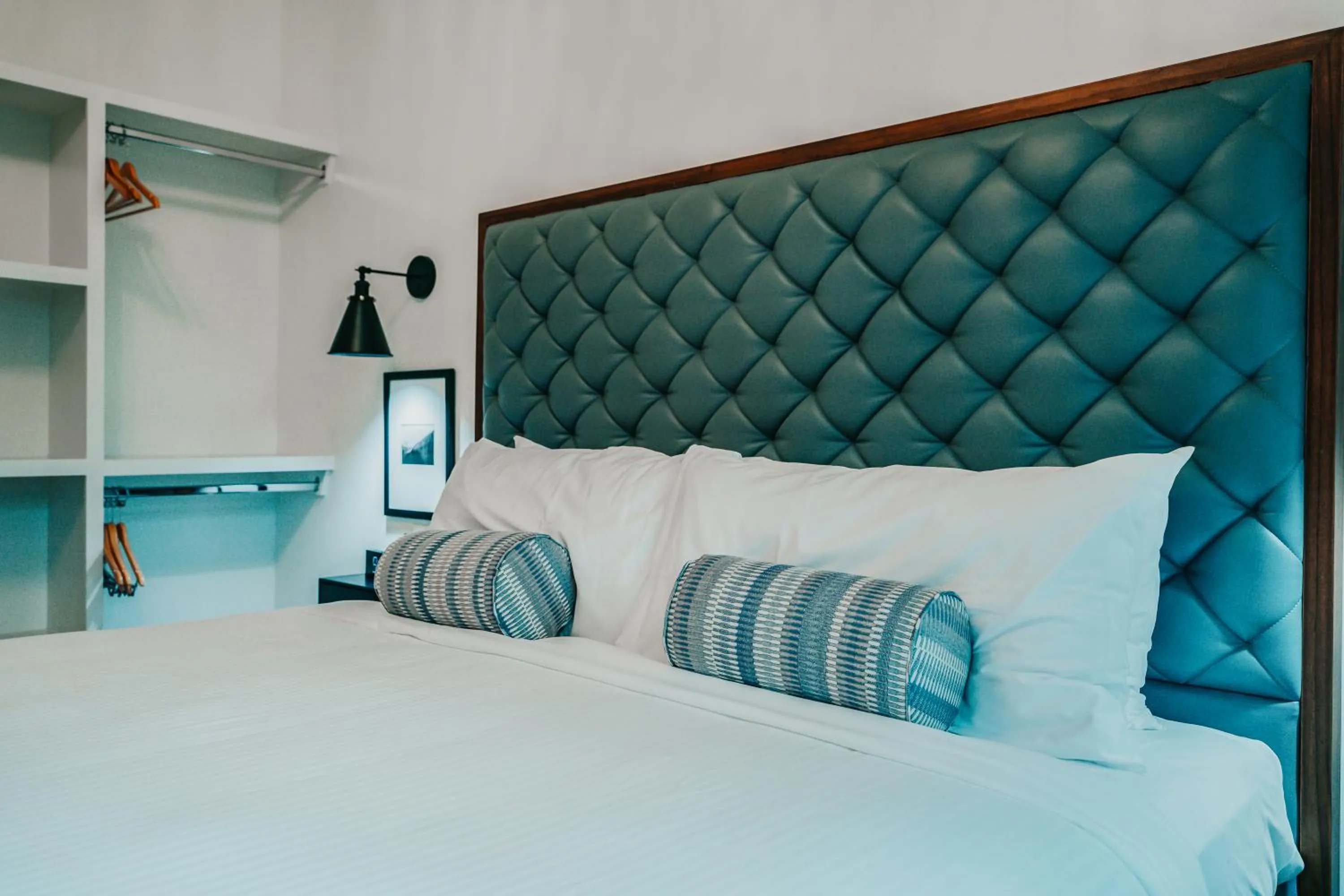 Bedroom, Bed in Colton House Hotel