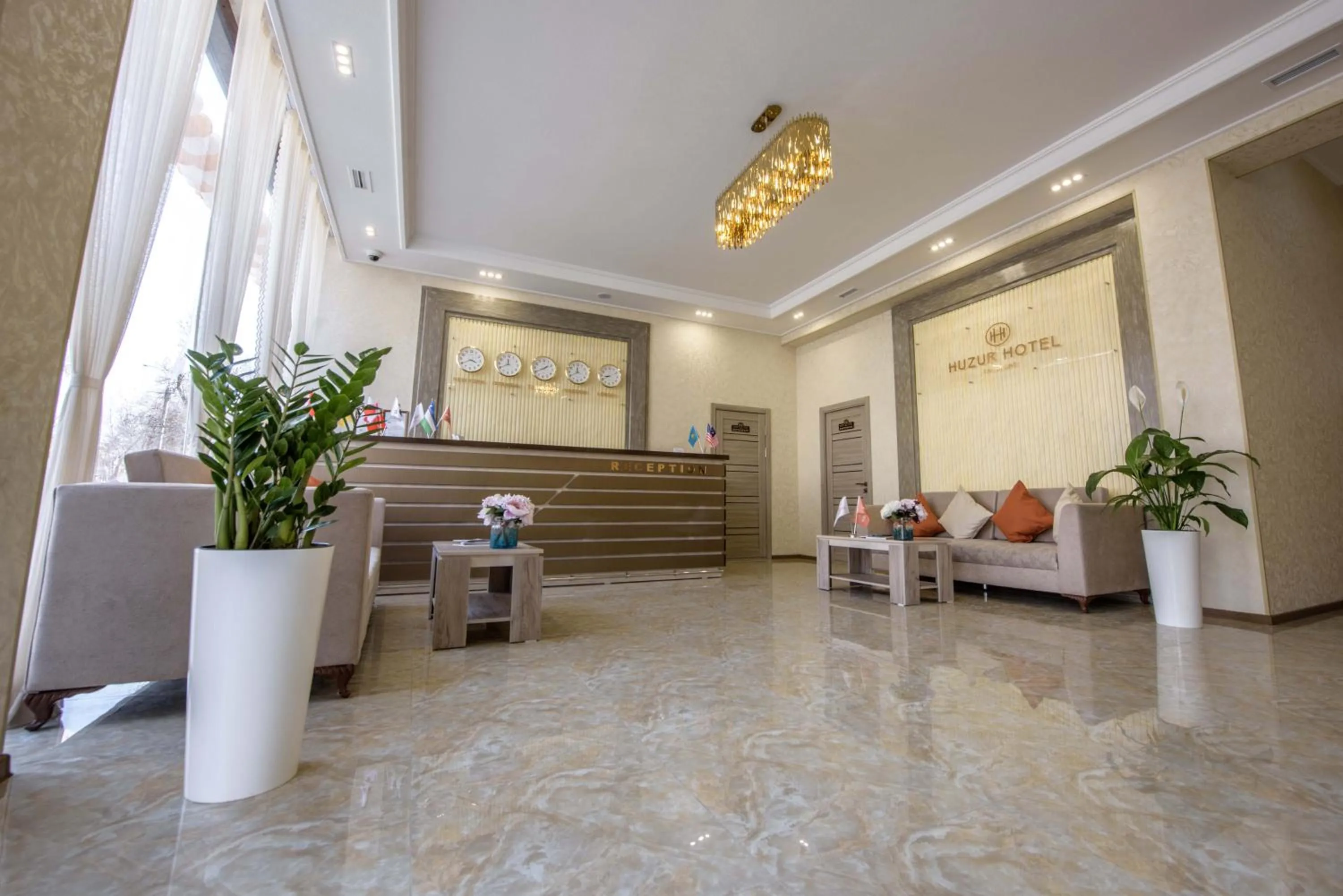 Lobby or reception in Huzur Hotel Tashkent
