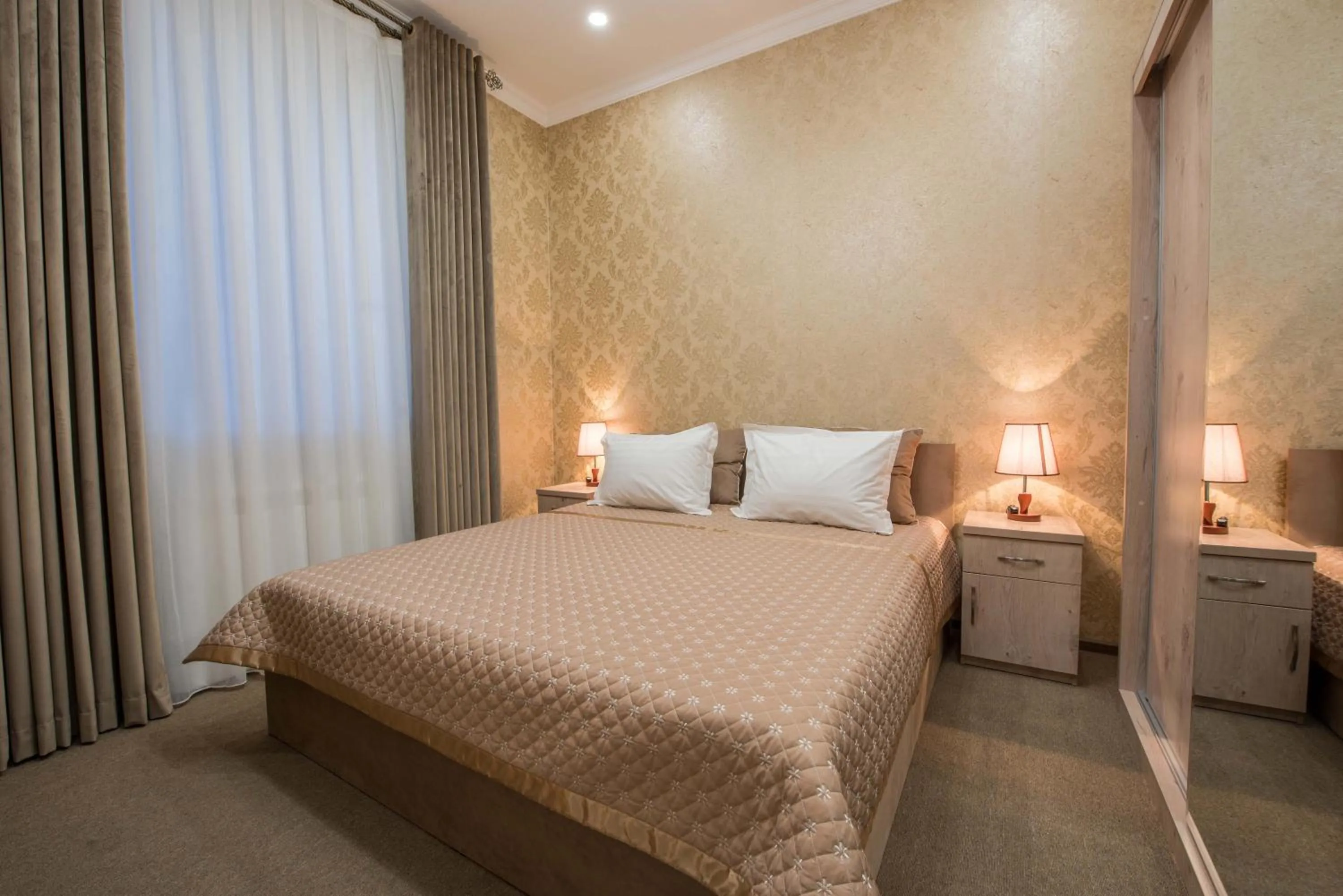 Bed in Huzur Hotel Tashkent