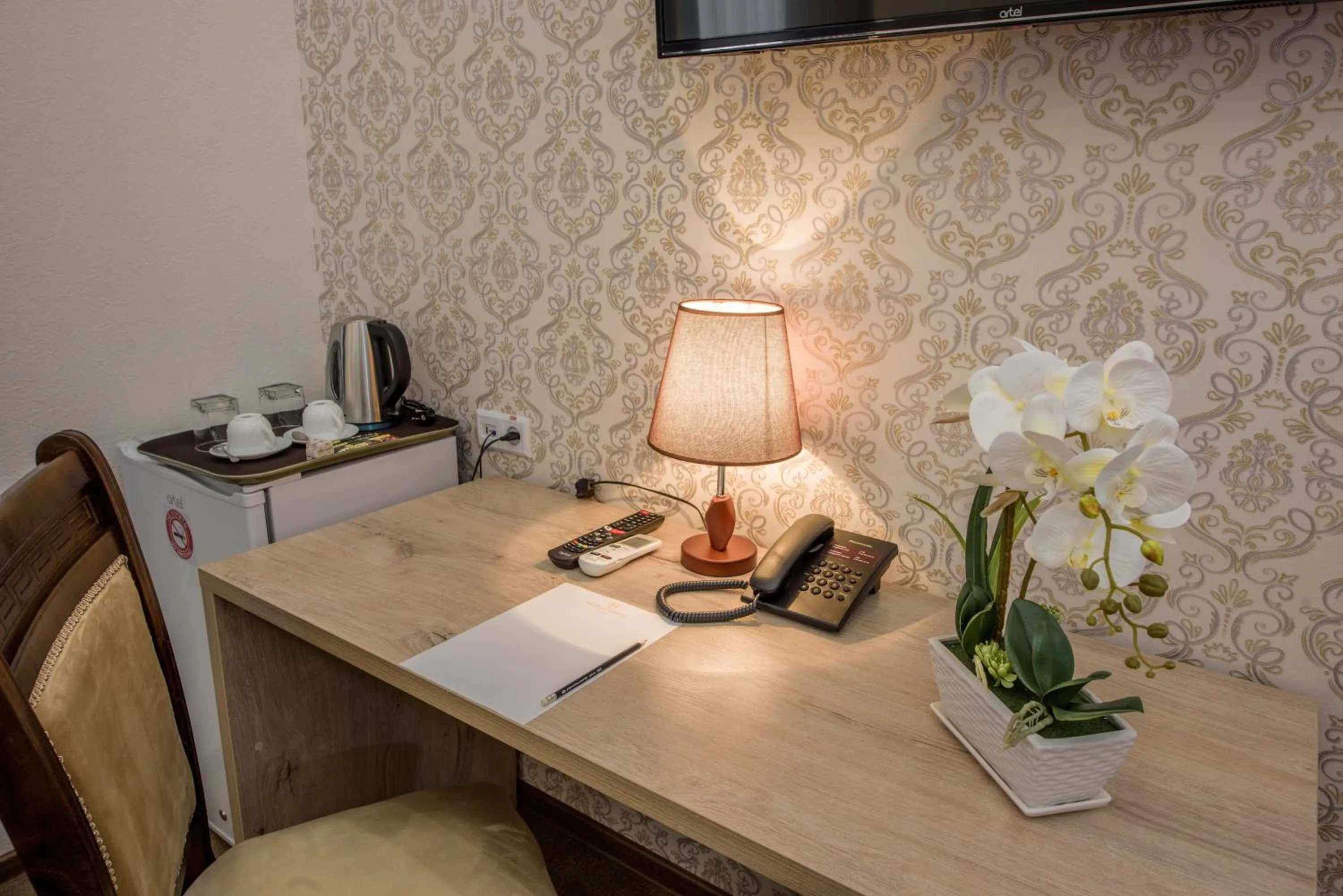 Coffee/tea facilities in Huzur Hotel Tashkent