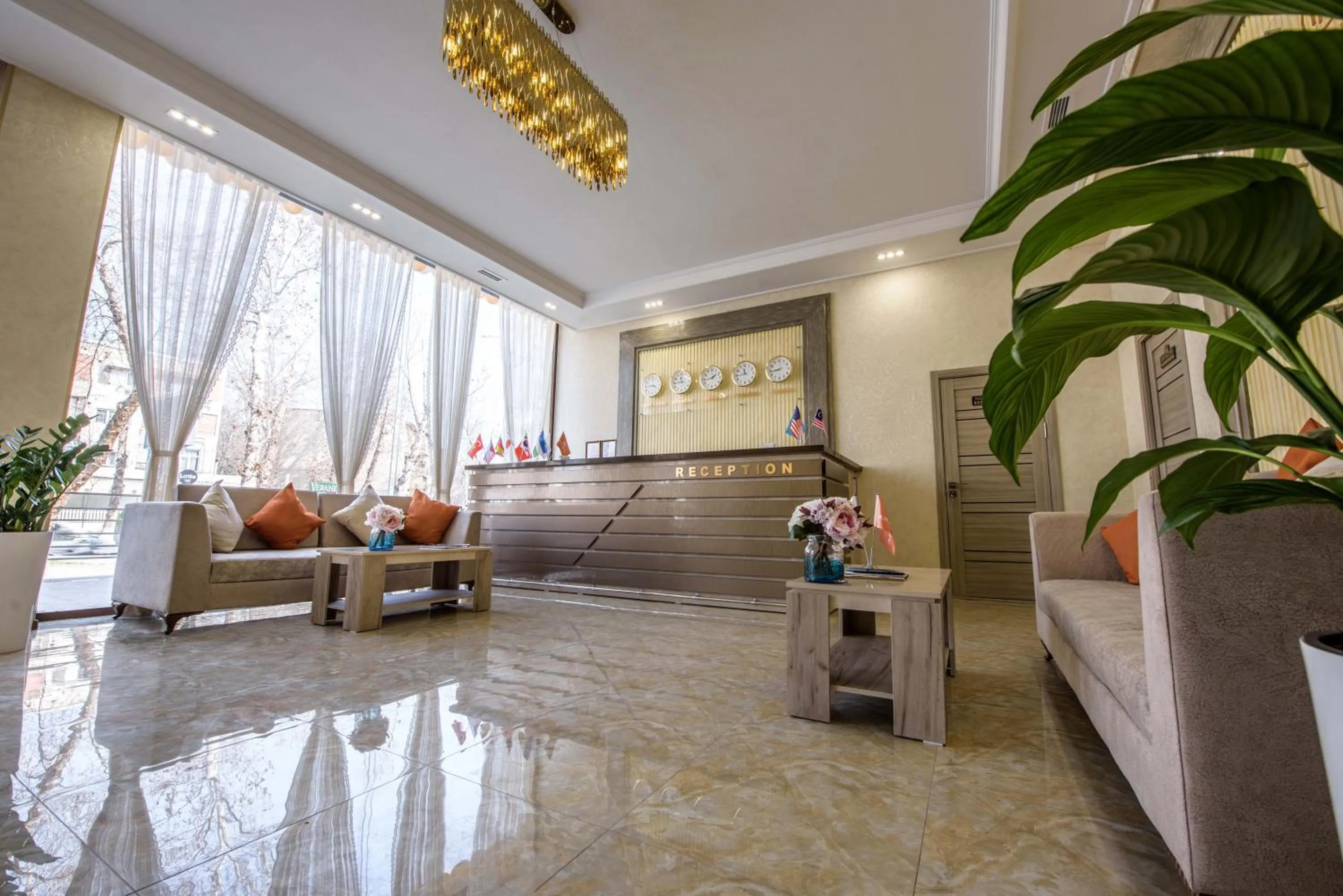 Lobby or reception in Huzur Hotel Tashkent