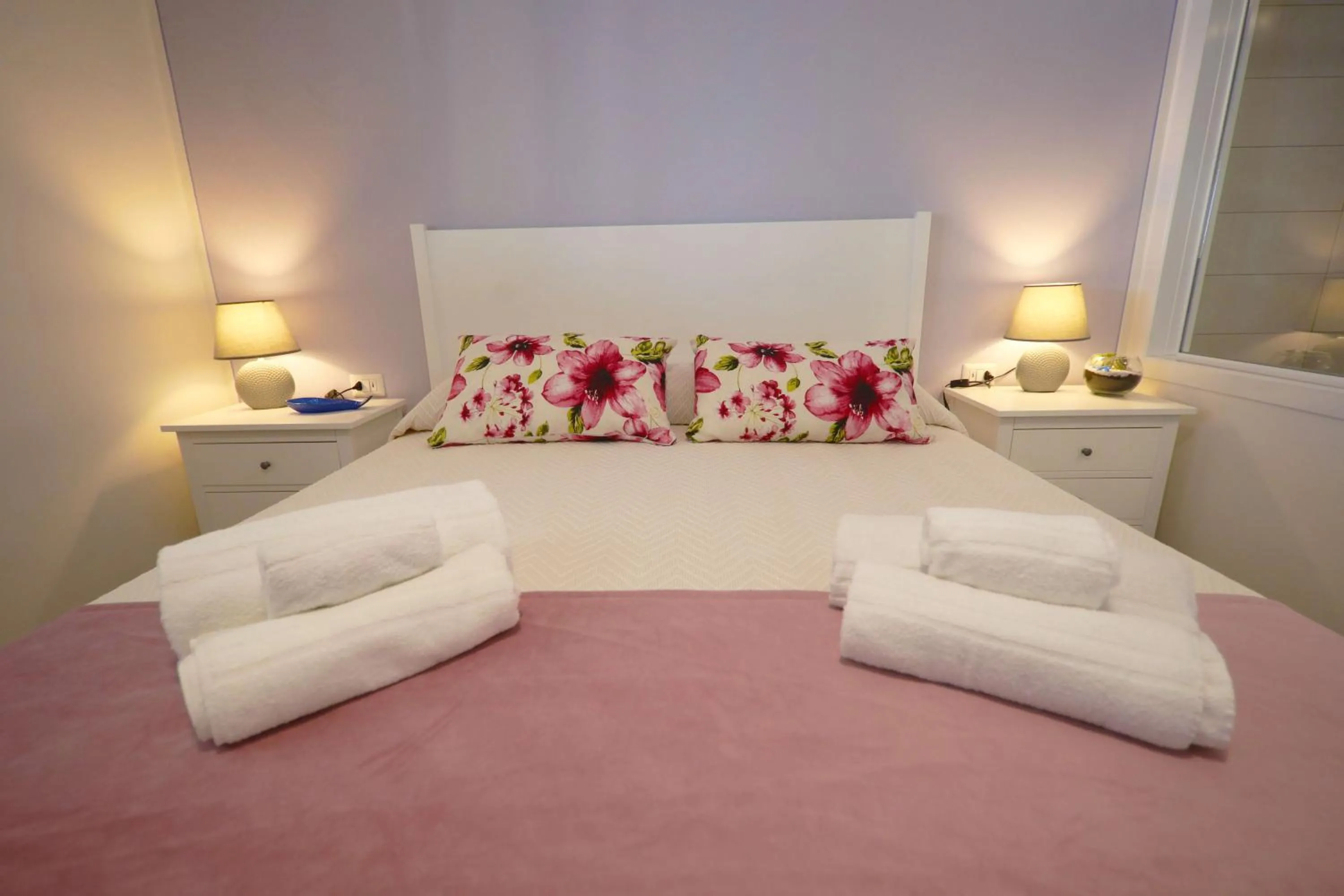 Bed in Skyview Cefalù