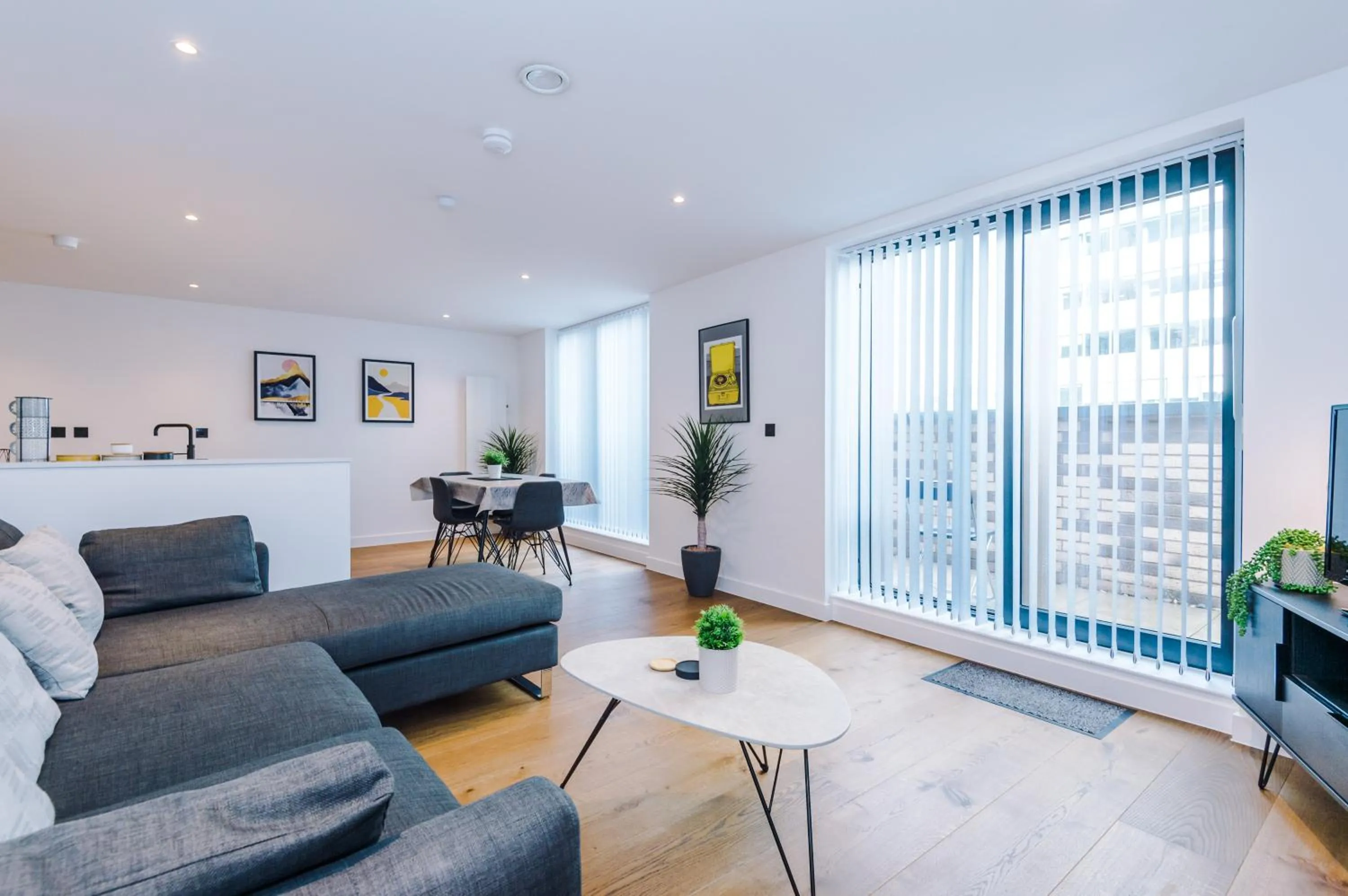 Living room in Hilltop Serviced Apartments - Piccadilly