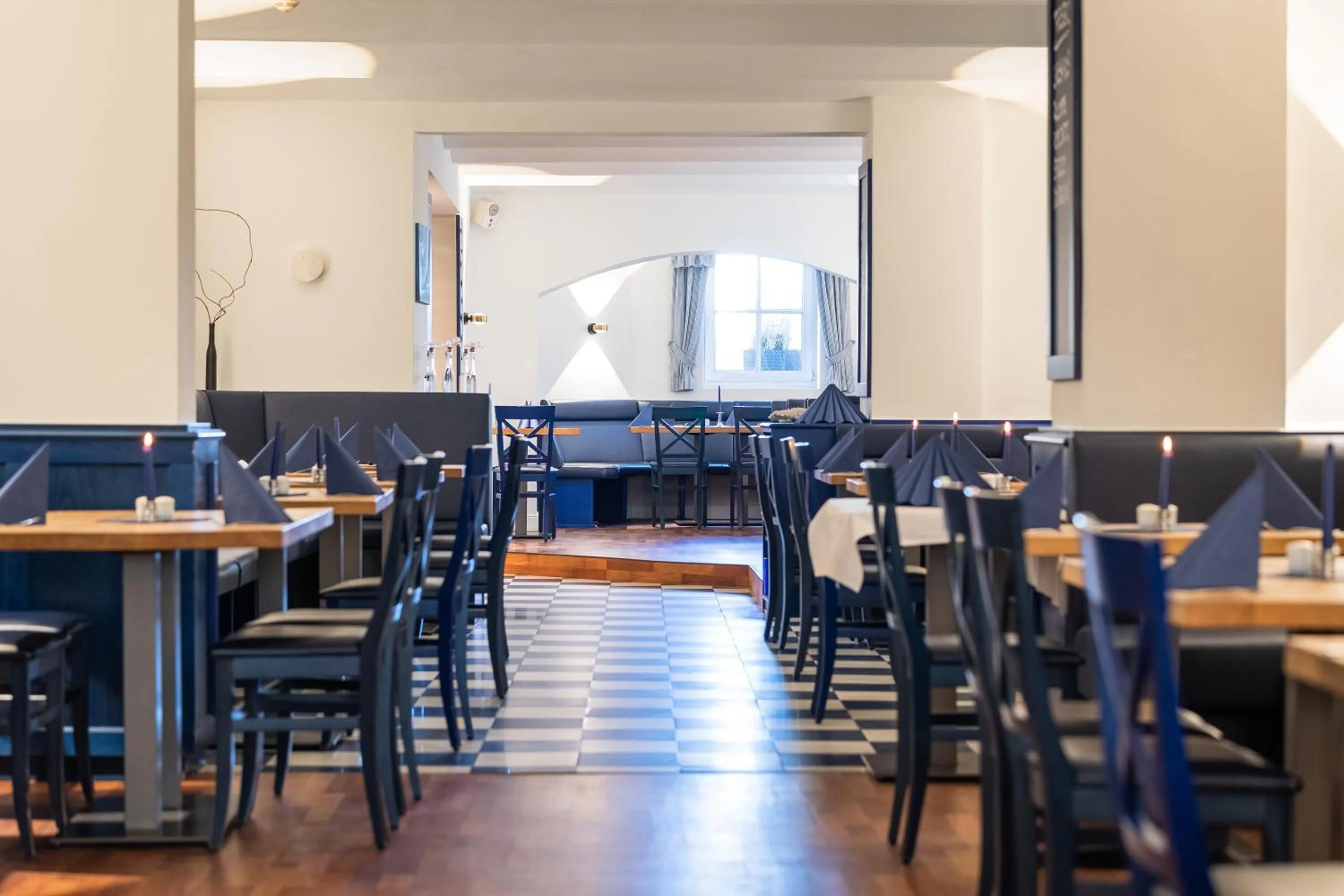 Restaurant/places to eat in Strandhotel Binz