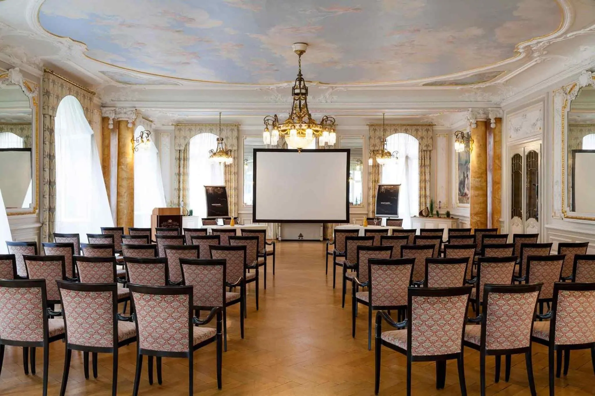 Meeting/conference room in Royal St. Georges Hotel Interlaken - MGallery Collection