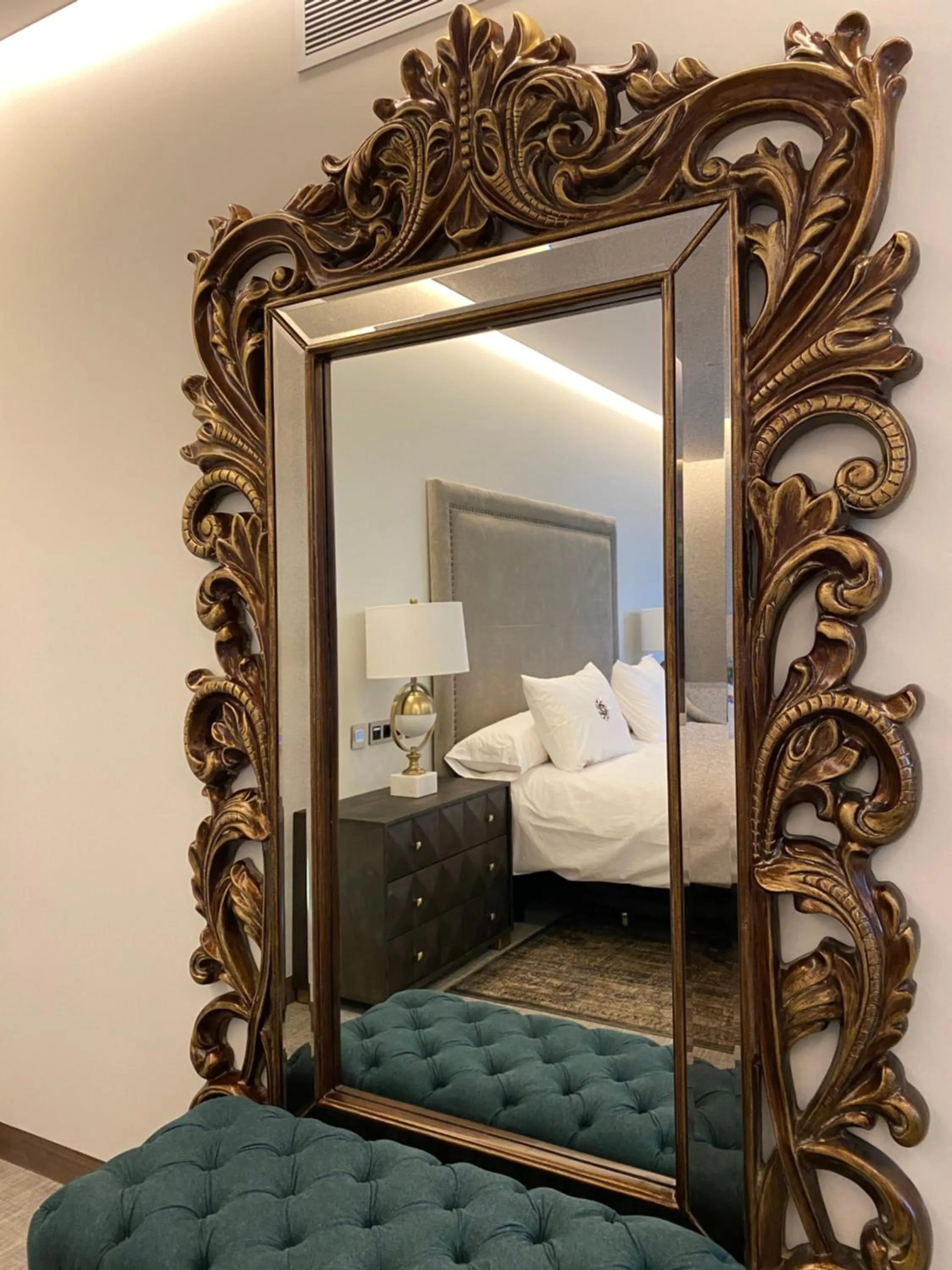 TV and multimedia, Bed in Ansares Hotel