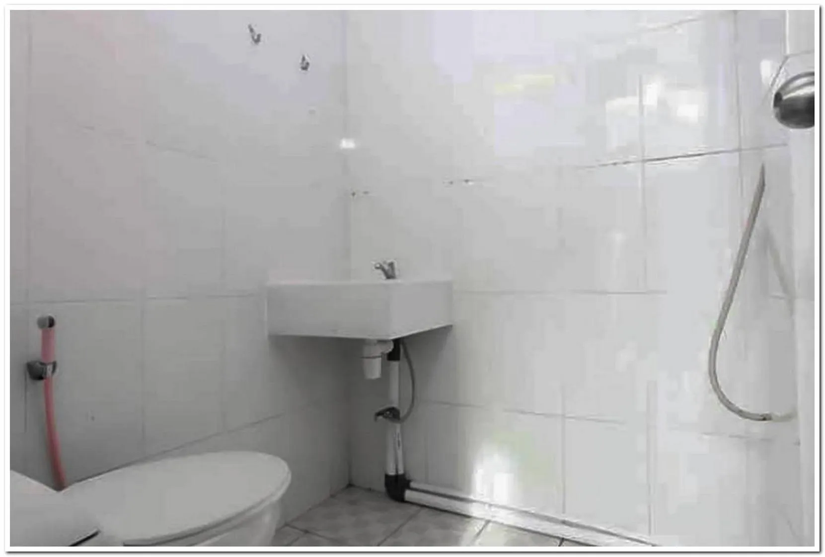 Bathroom in The Nancy's Homestay Pekanbaru Mitra RedDoorz