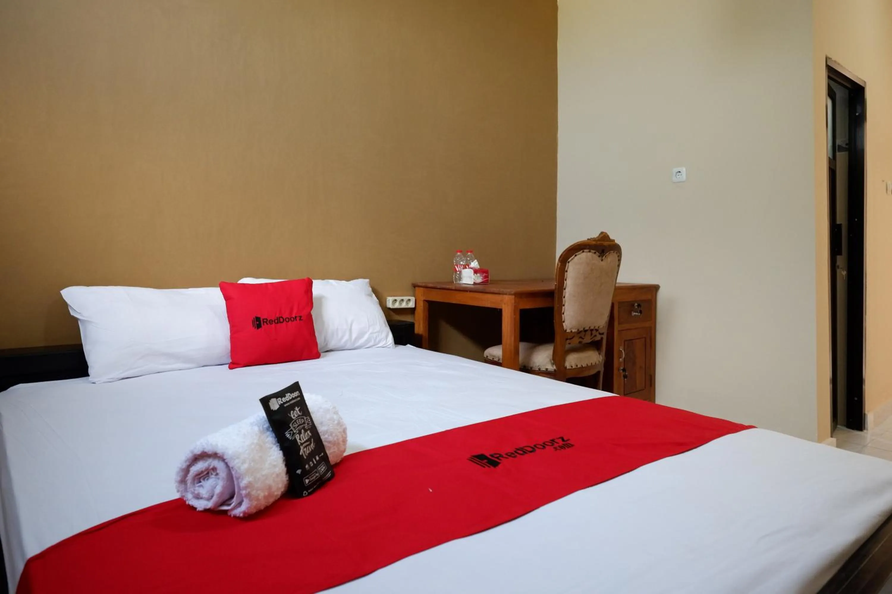 Bedroom in RedDoorz At Telaga Mulya Hotel Wates