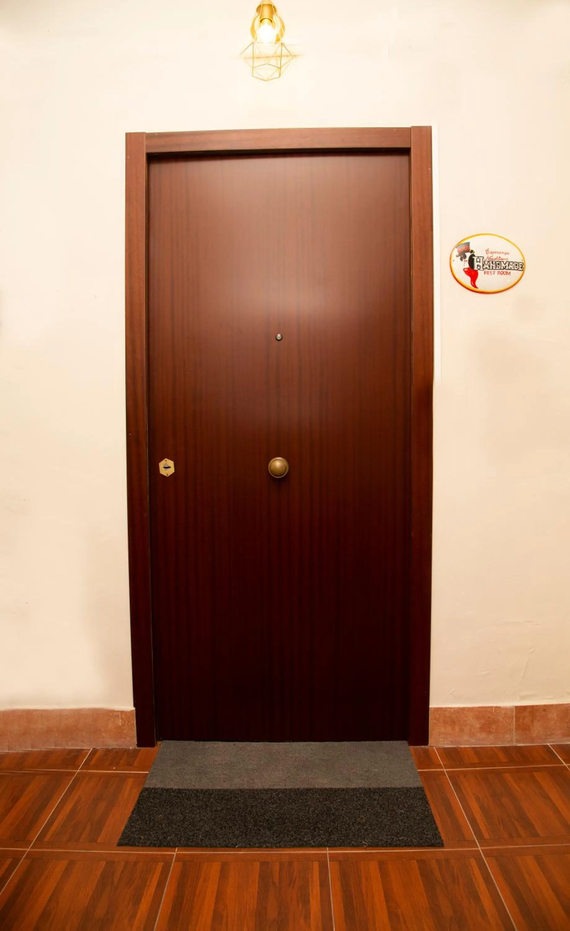 Facade/entrance in Handmade Rest Room