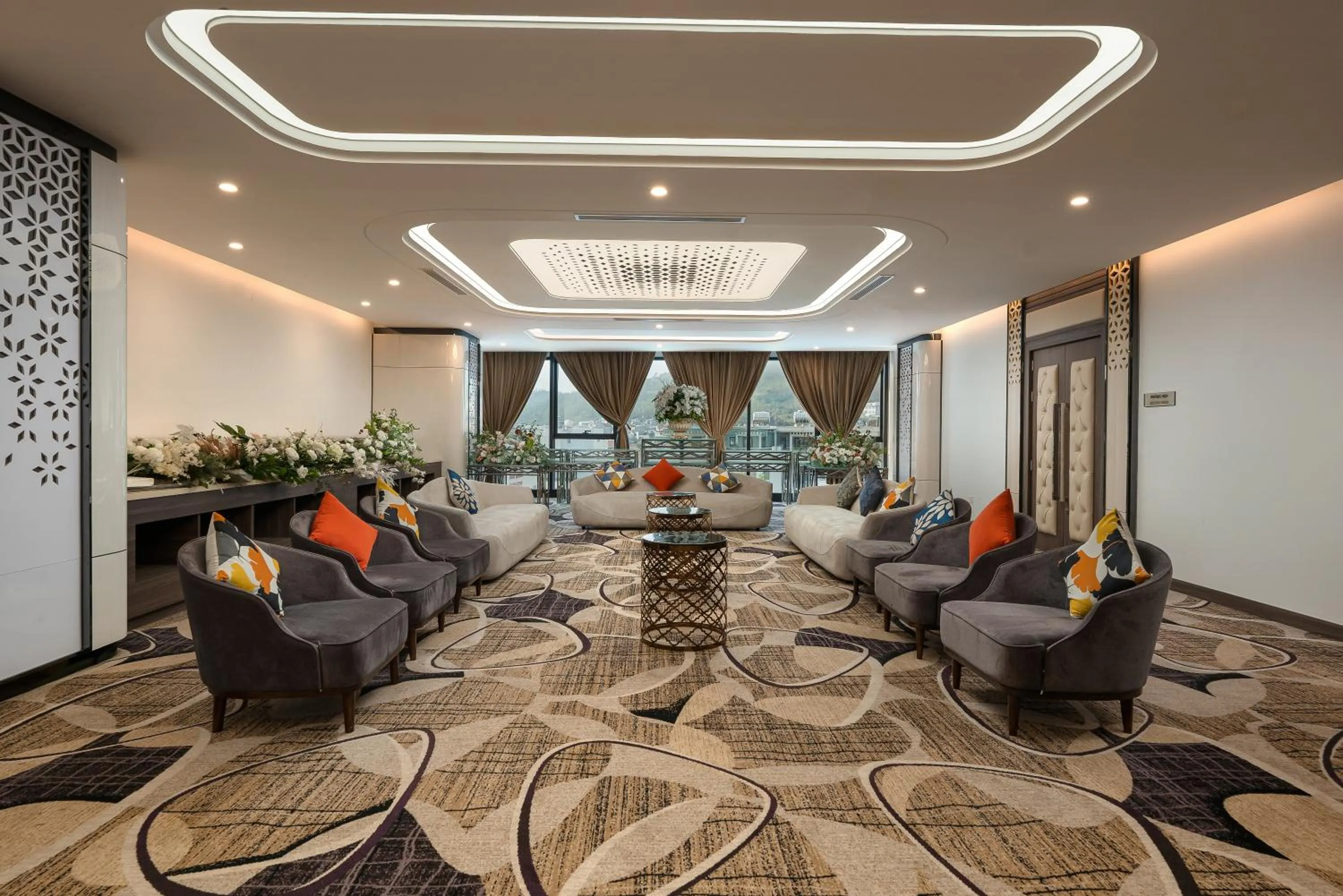 Meeting/conference room in DeLaSea Ha Long Hotel - Modern Bayview Escape
