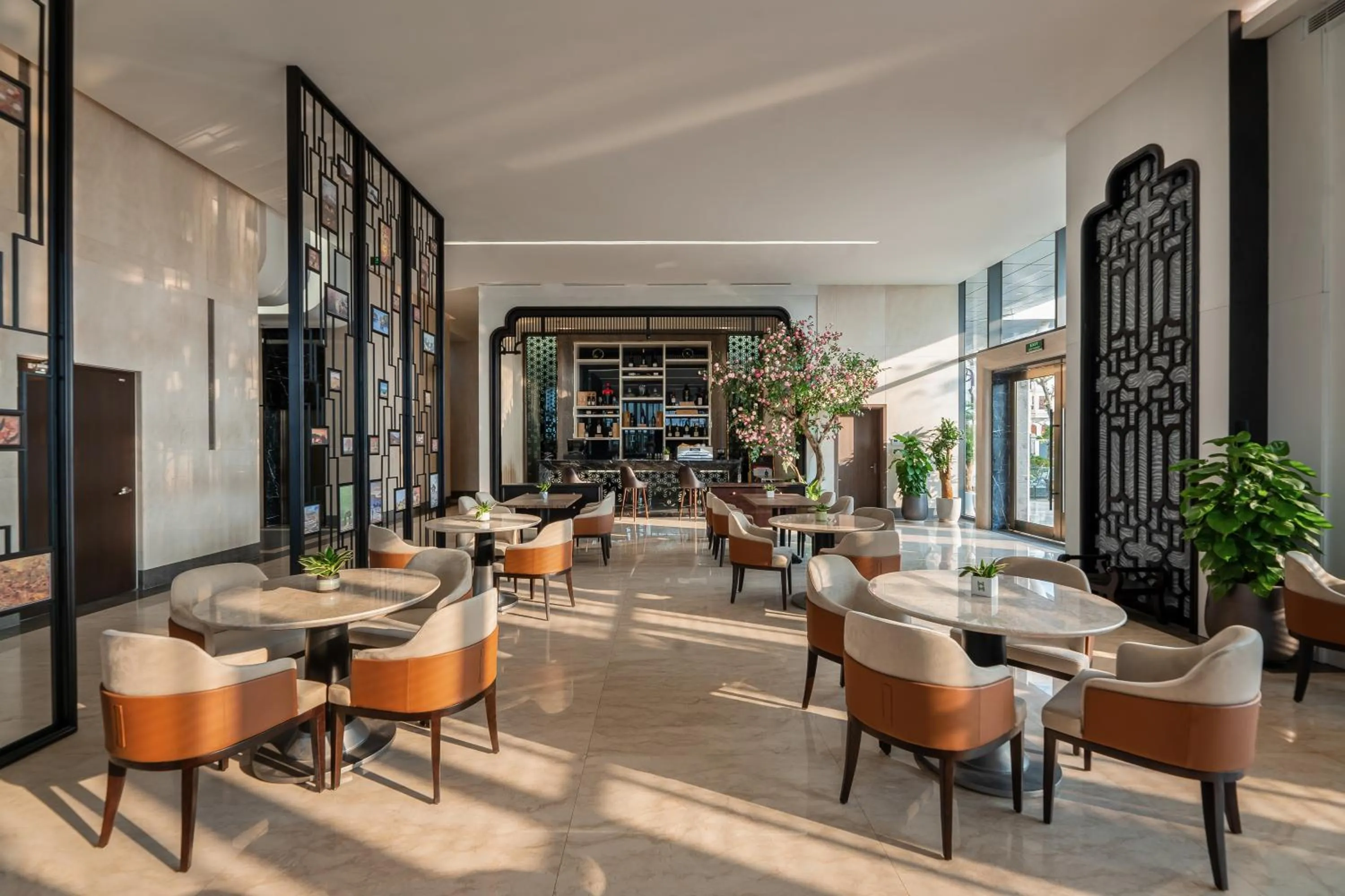 Coffee/tea facilities in DeLaSea Ha Long Hotel - Modern Bayview Escape