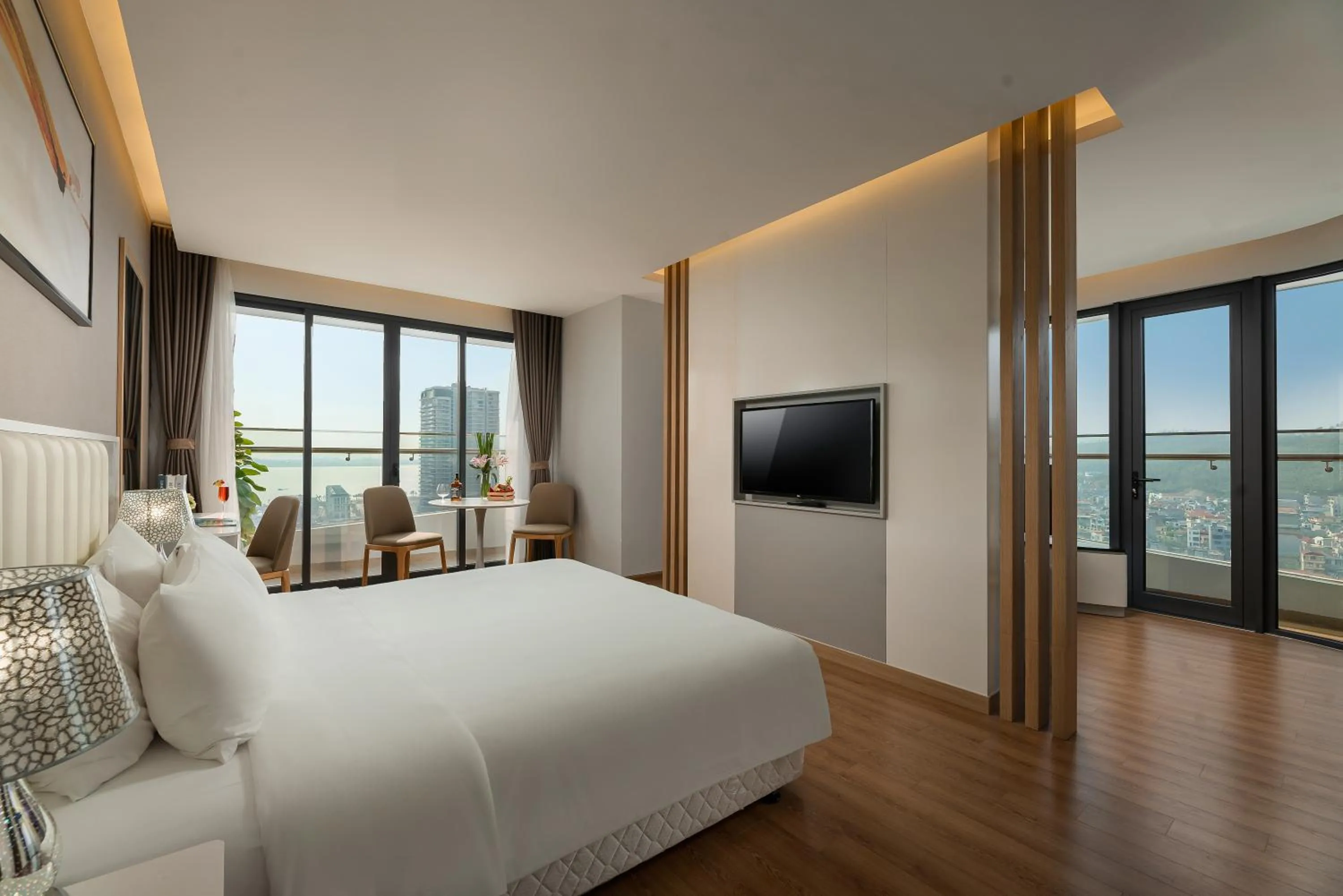 View (from property/room), Bed in DeLaSea Ha Long Hotel - Modern Bayview Escape