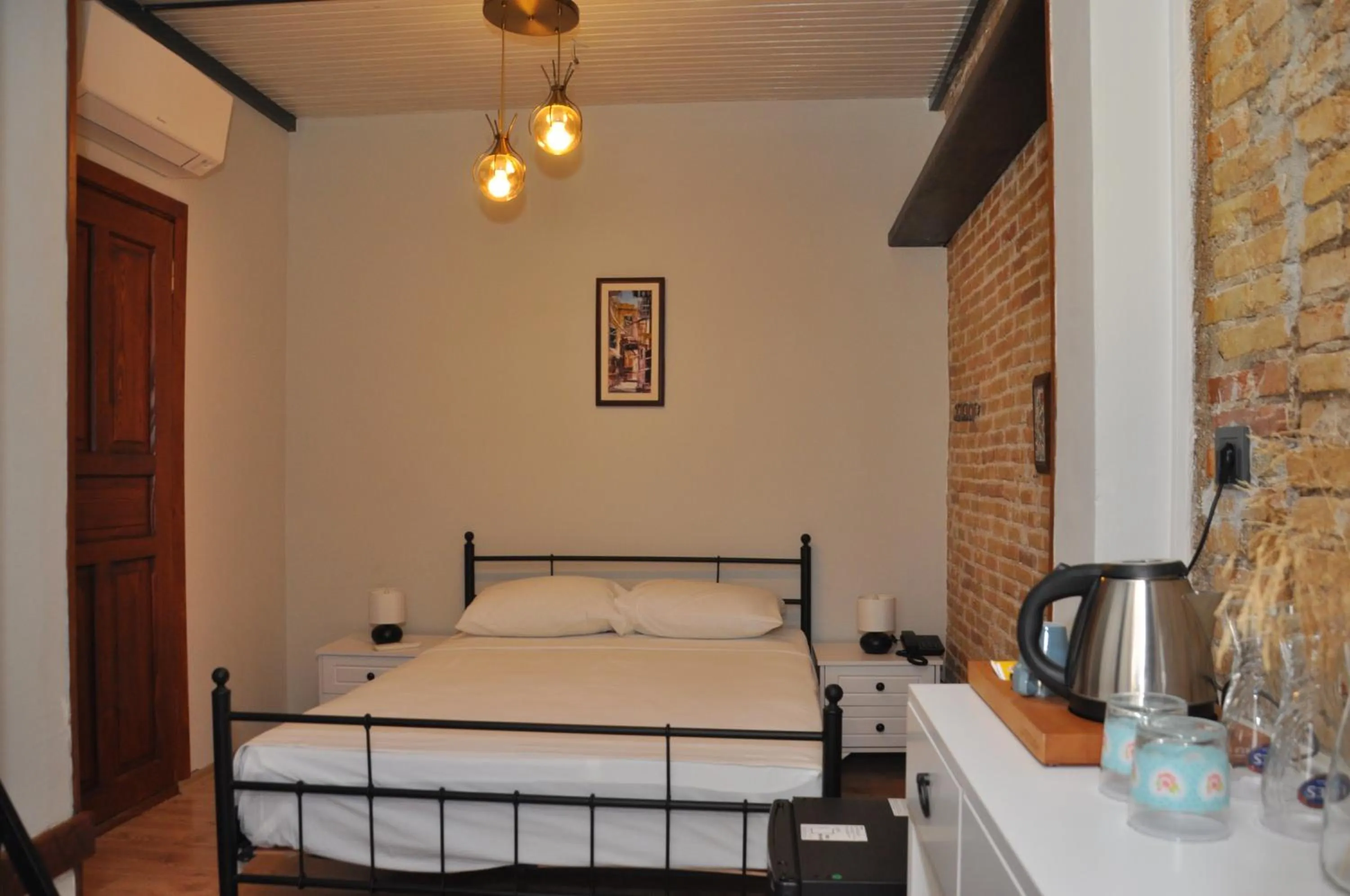 Bedroom, Bed in La Casa Carina