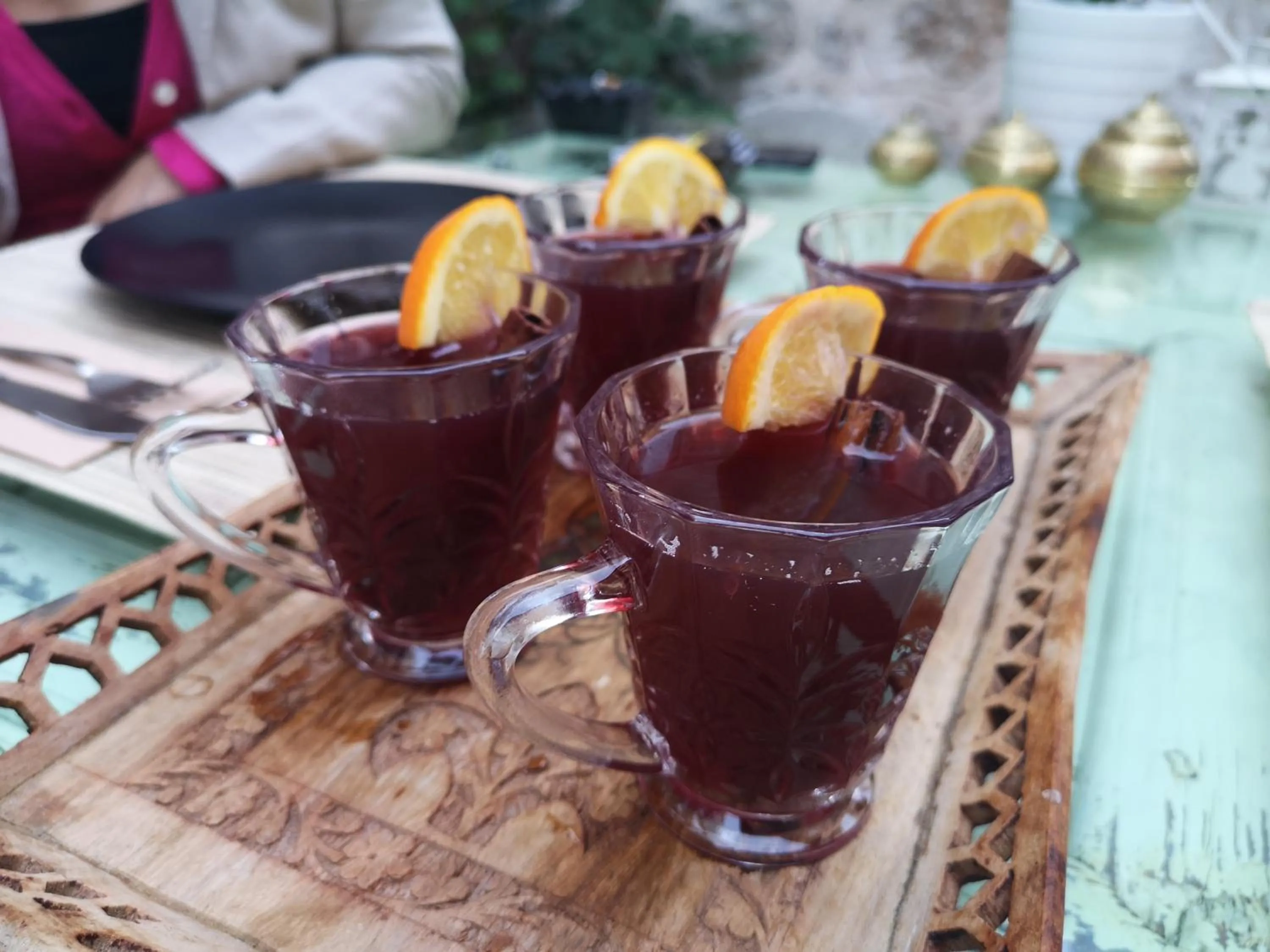 Restaurant/places to eat in La Casa Carina