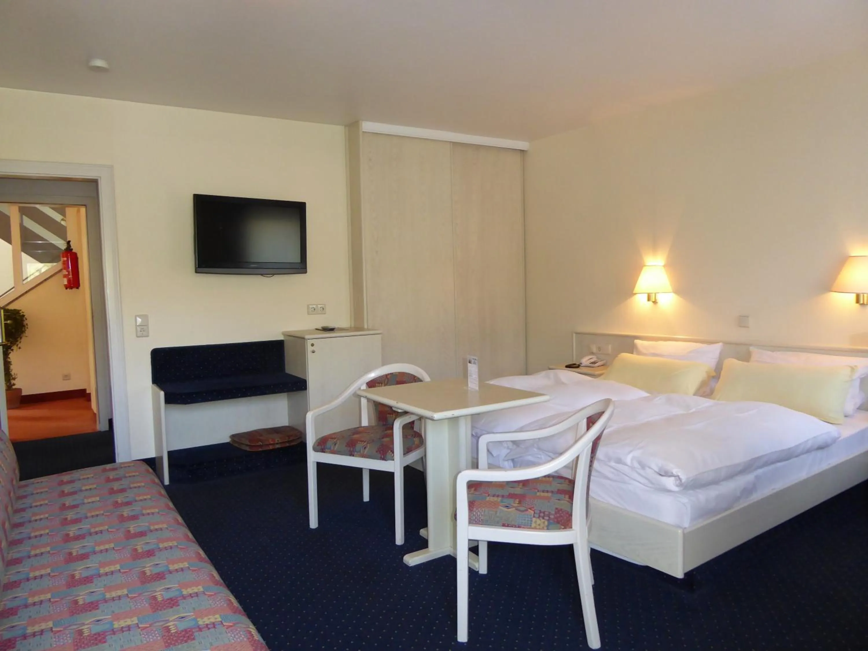 Photo of the whole room, Bed in Hotel Garni Günther