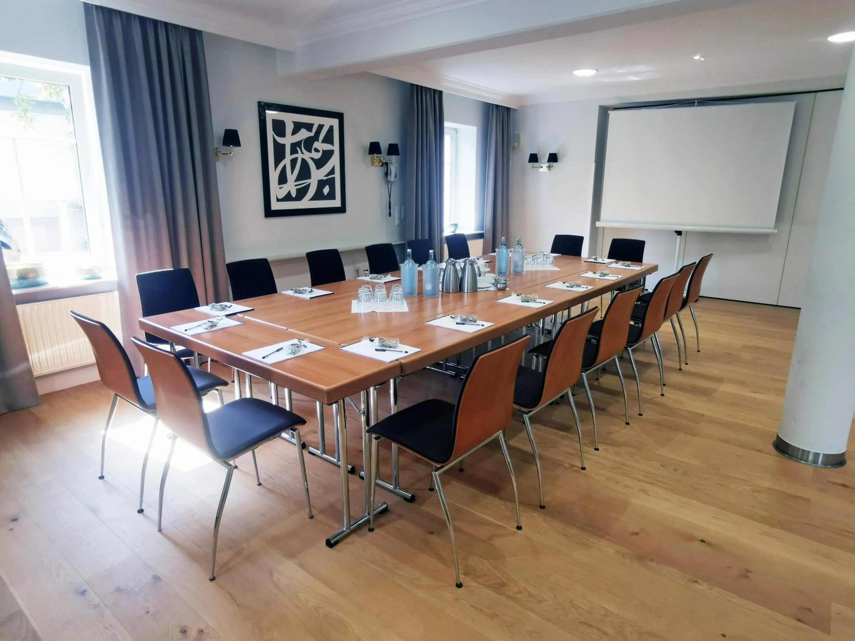 Meeting/conference room in Romantik Hotel Schwanefeld & Spa