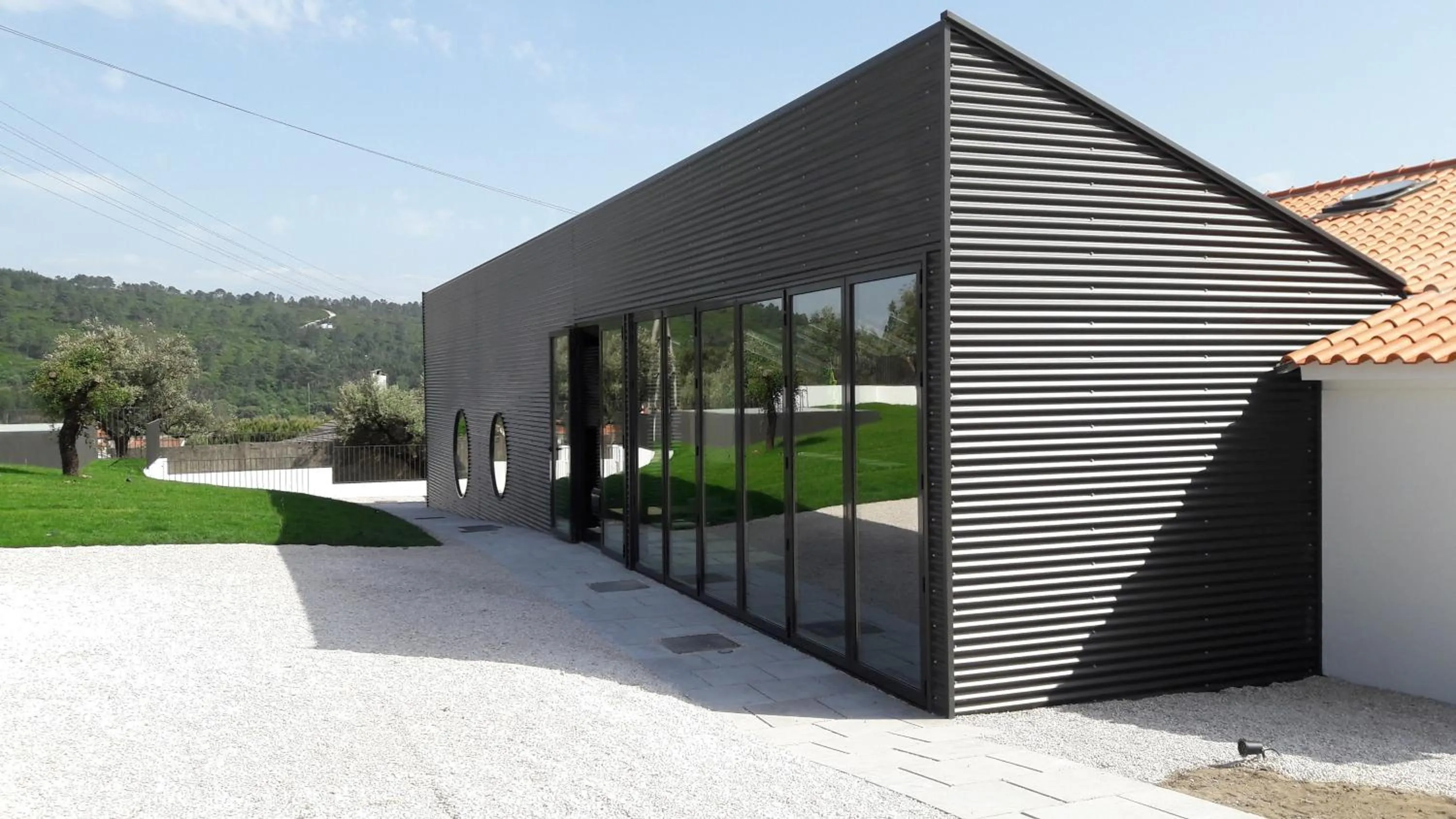 Property building in Hostel Pia do Urso