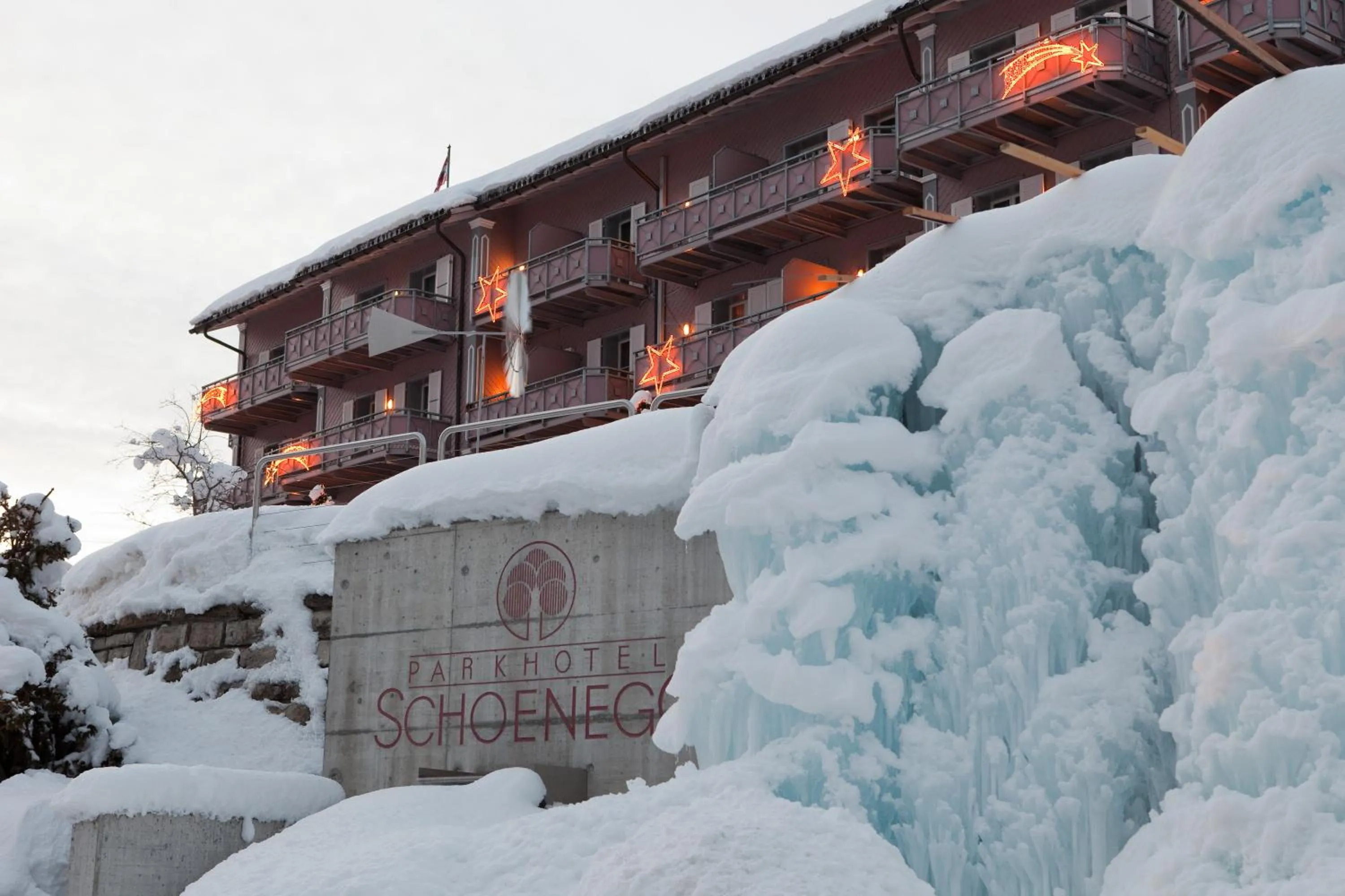 Property building in Parkhotel Schoenegg