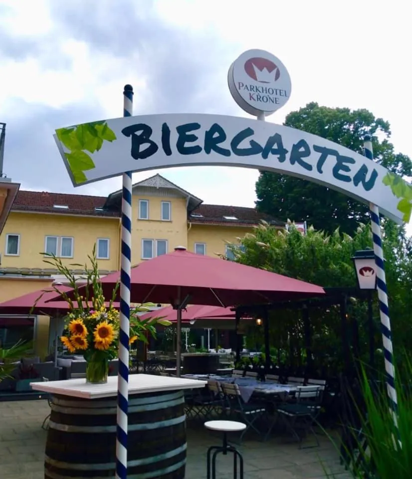 Restaurant/places to eat in Parkhotel Krone