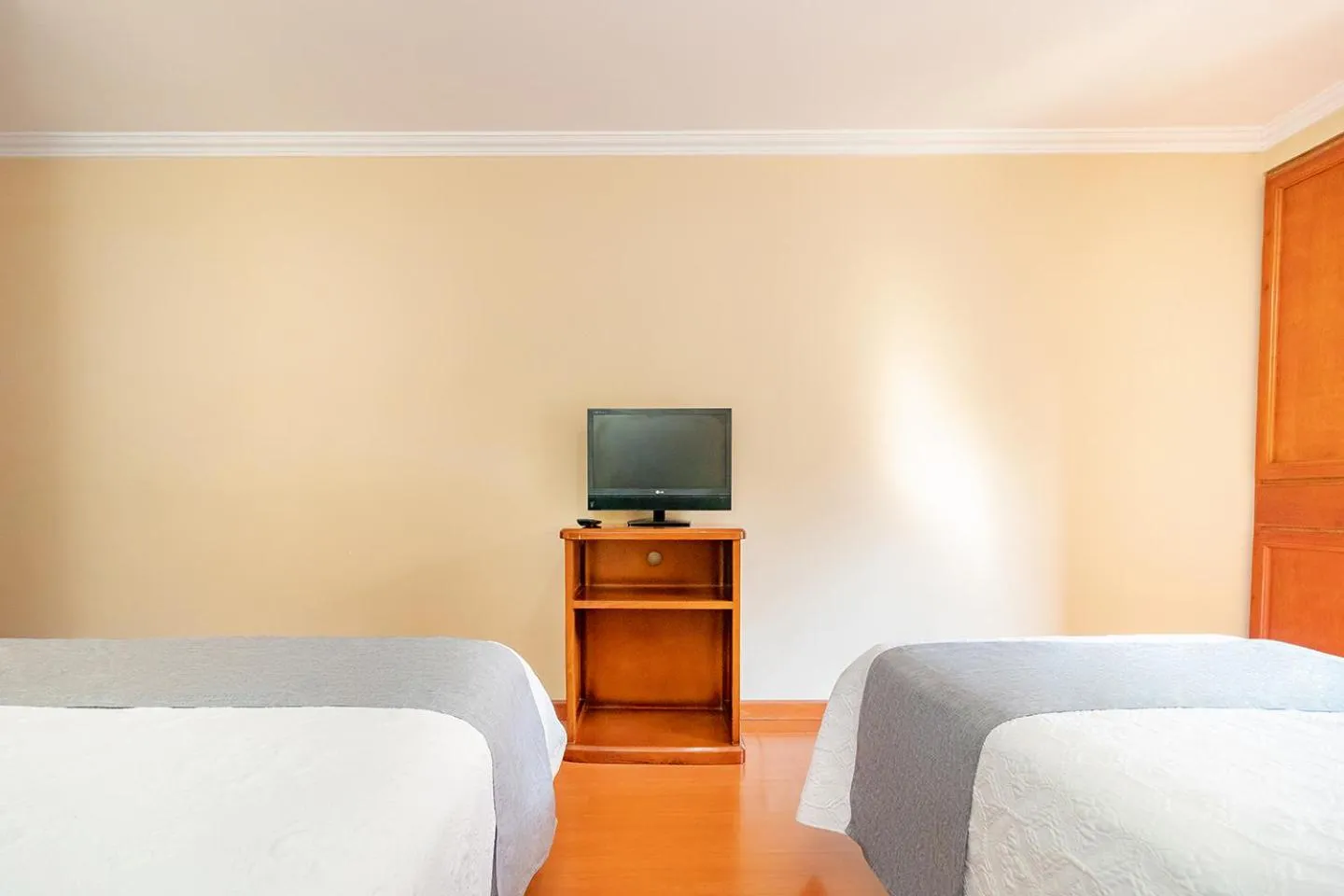 Photo of the whole room, Bed in Ayenda La Antigua