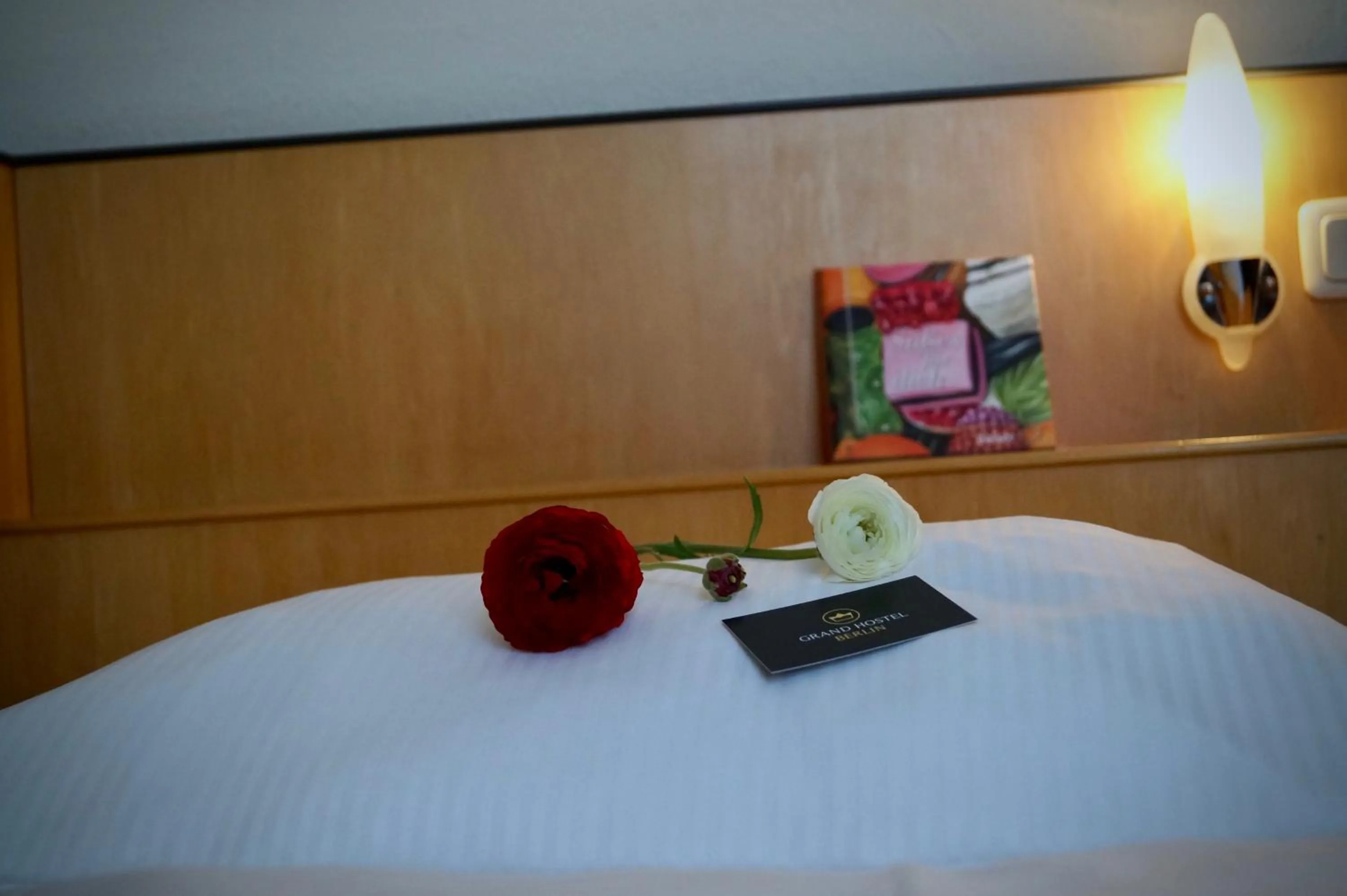 Logo/Certificate/Sign, Bed in Grand Hostel Berlin Urban