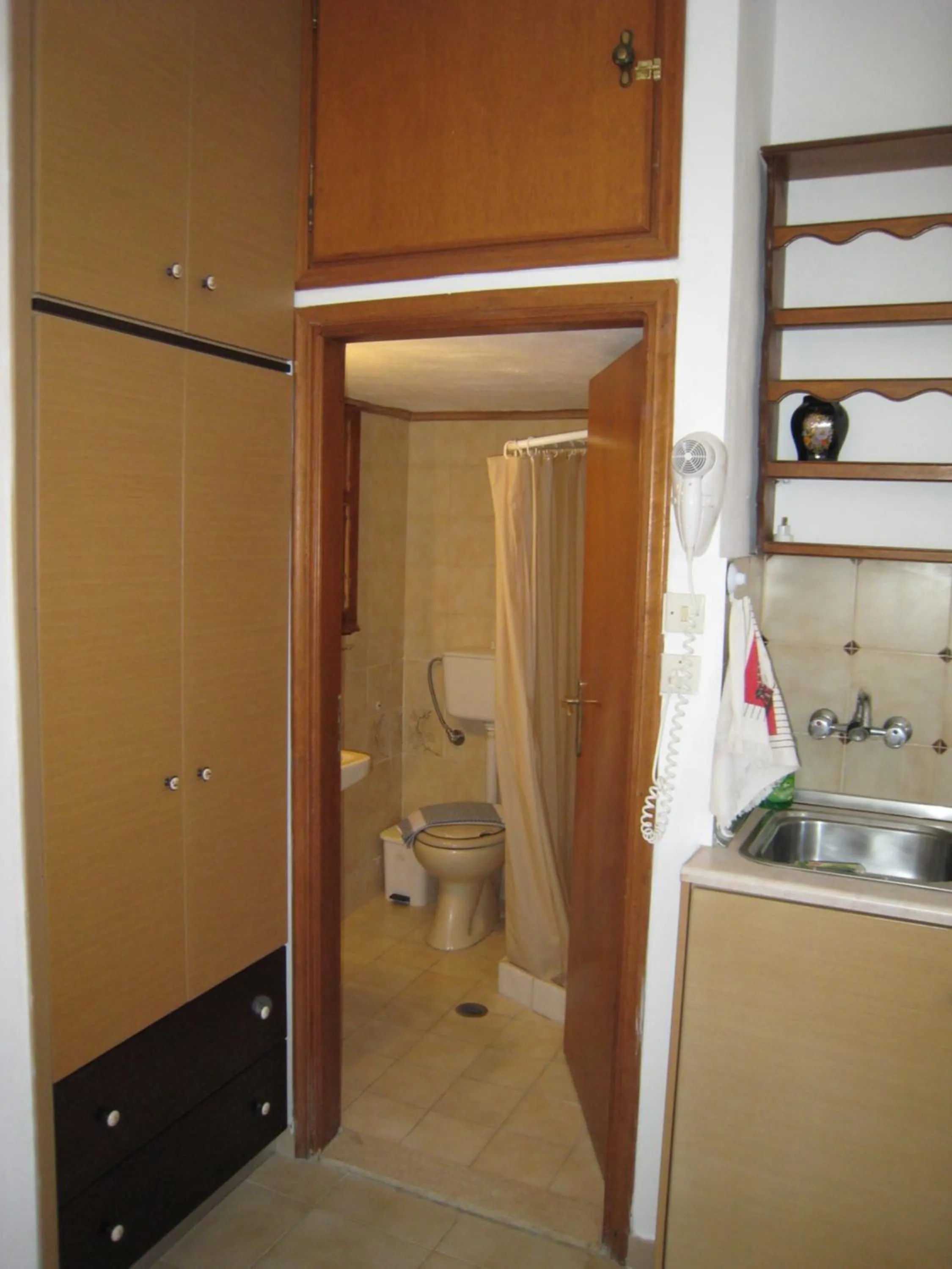 Eleftheria Lindian Studios II