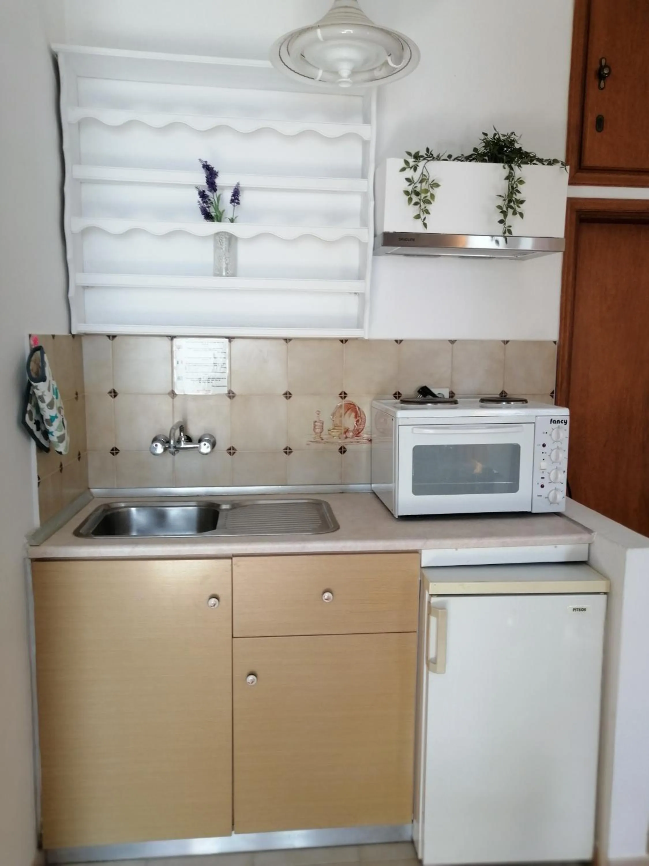 Eleftheria Lindian Studios II