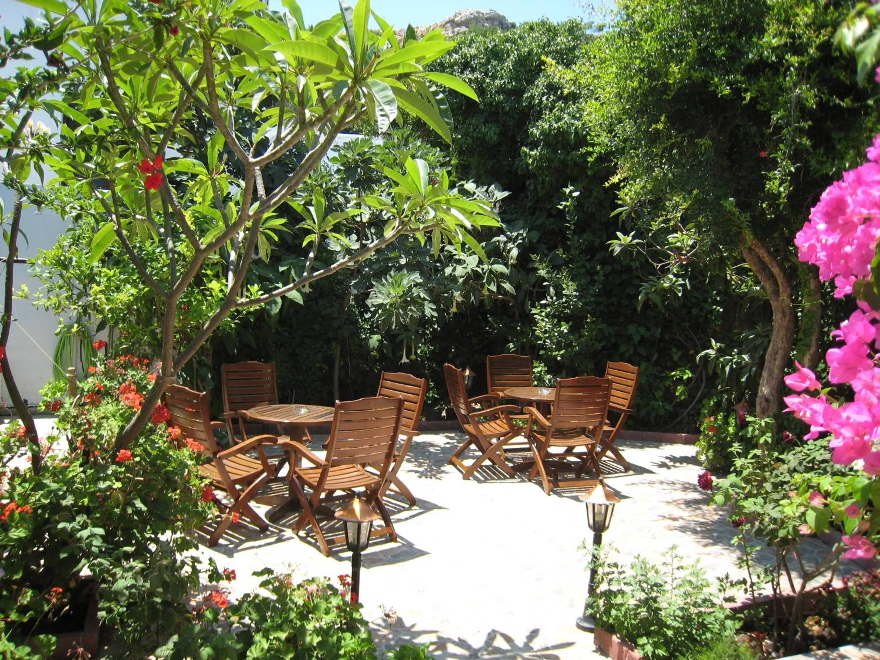 Property building in Eleftheria Lindian Studios II