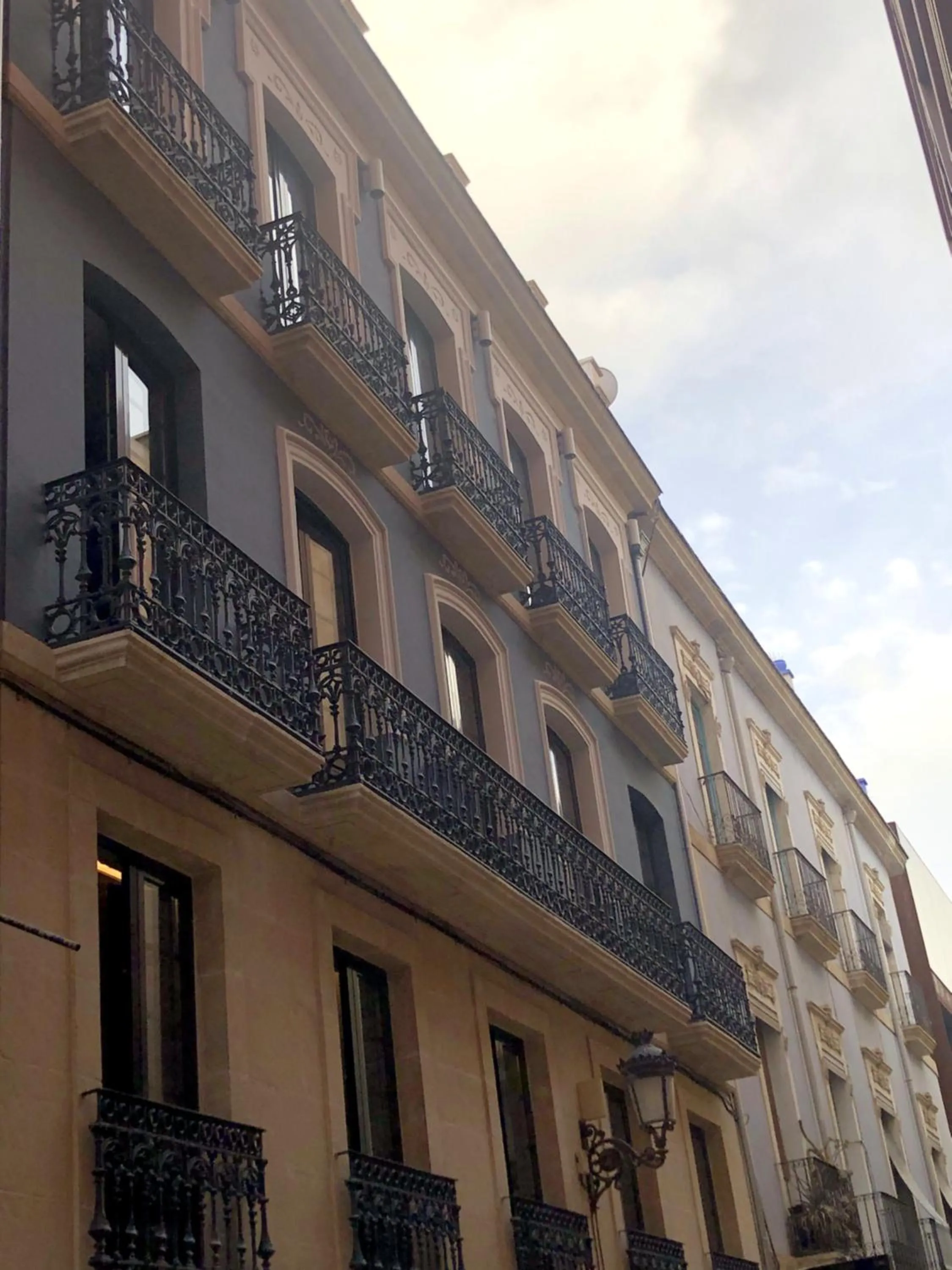 Property building in Arenal Suites Alicante