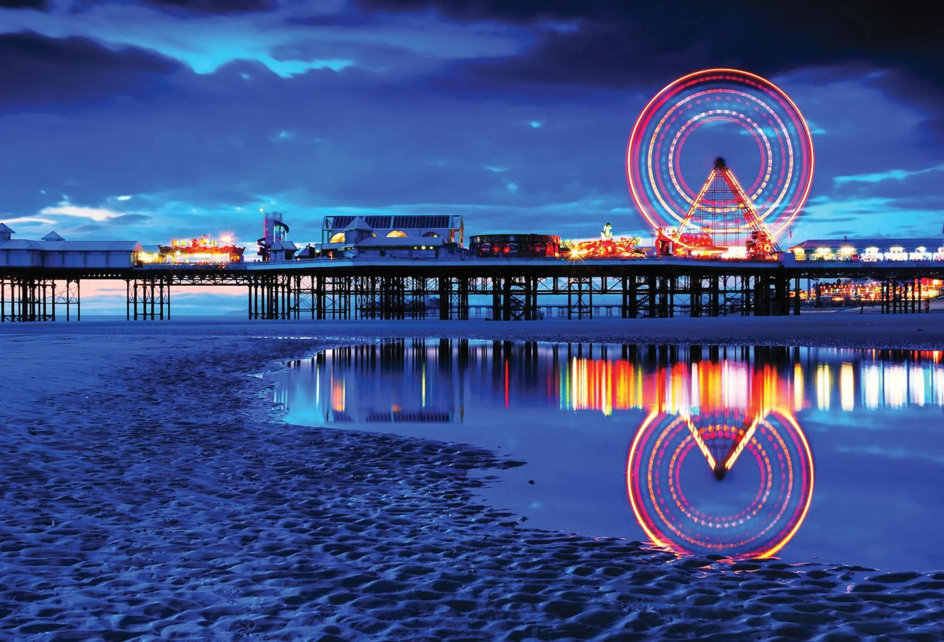 Other in Albert Hottub & Jacuzzi Apartments