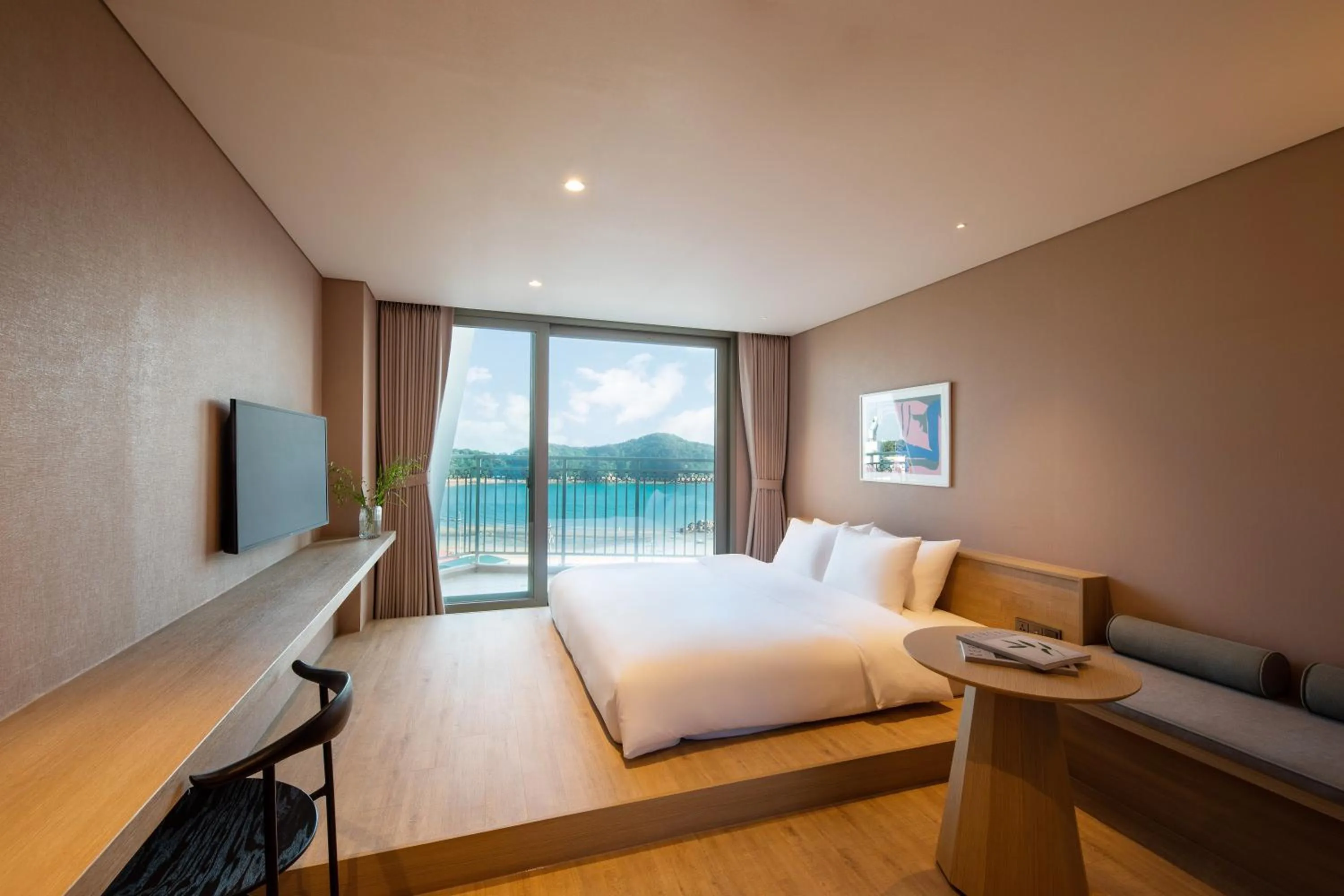 Natural landscape, Bed in The Week & Resort