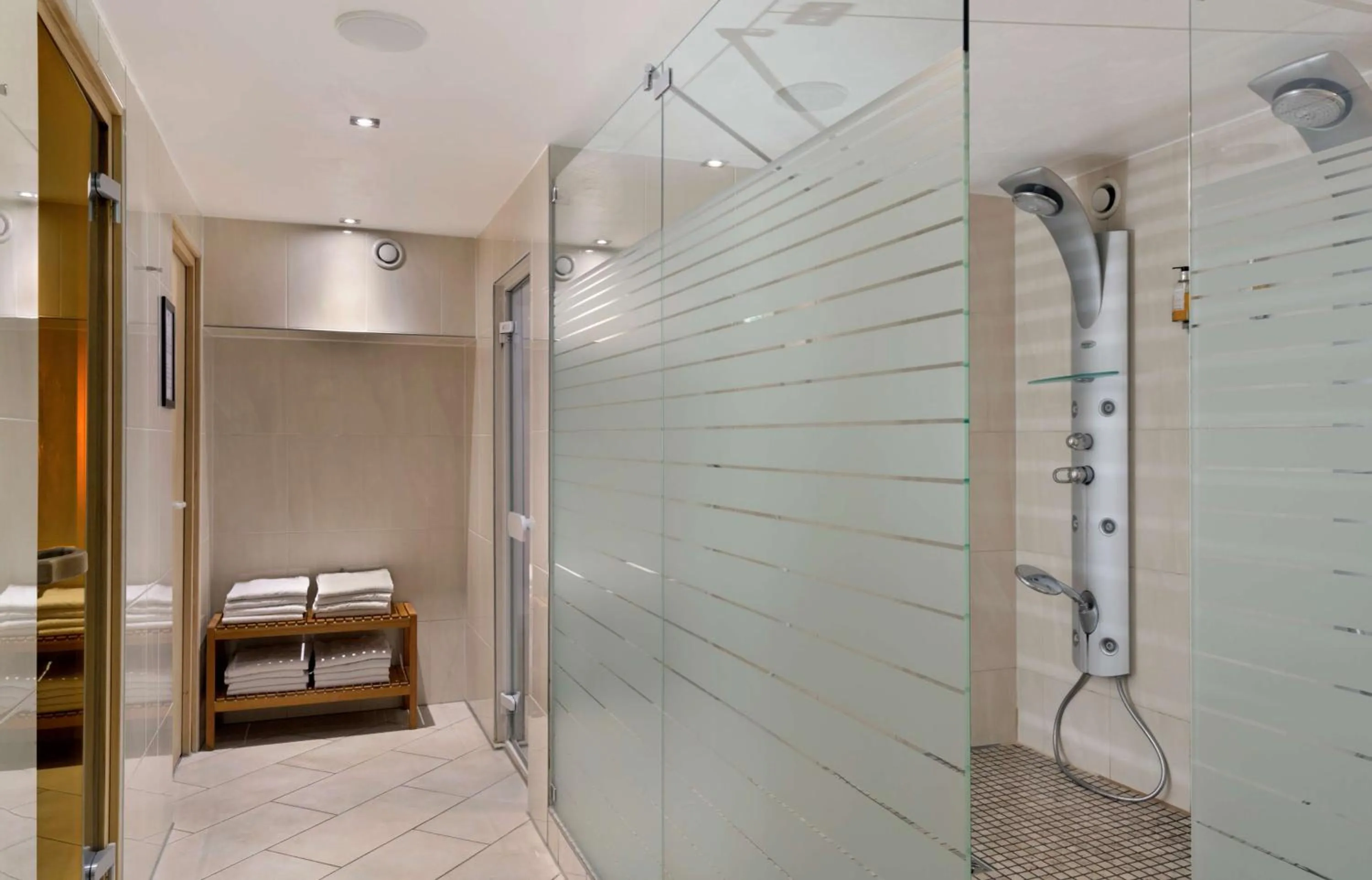 Spa and wellness centre/facilities in Flemings Hotel München-City