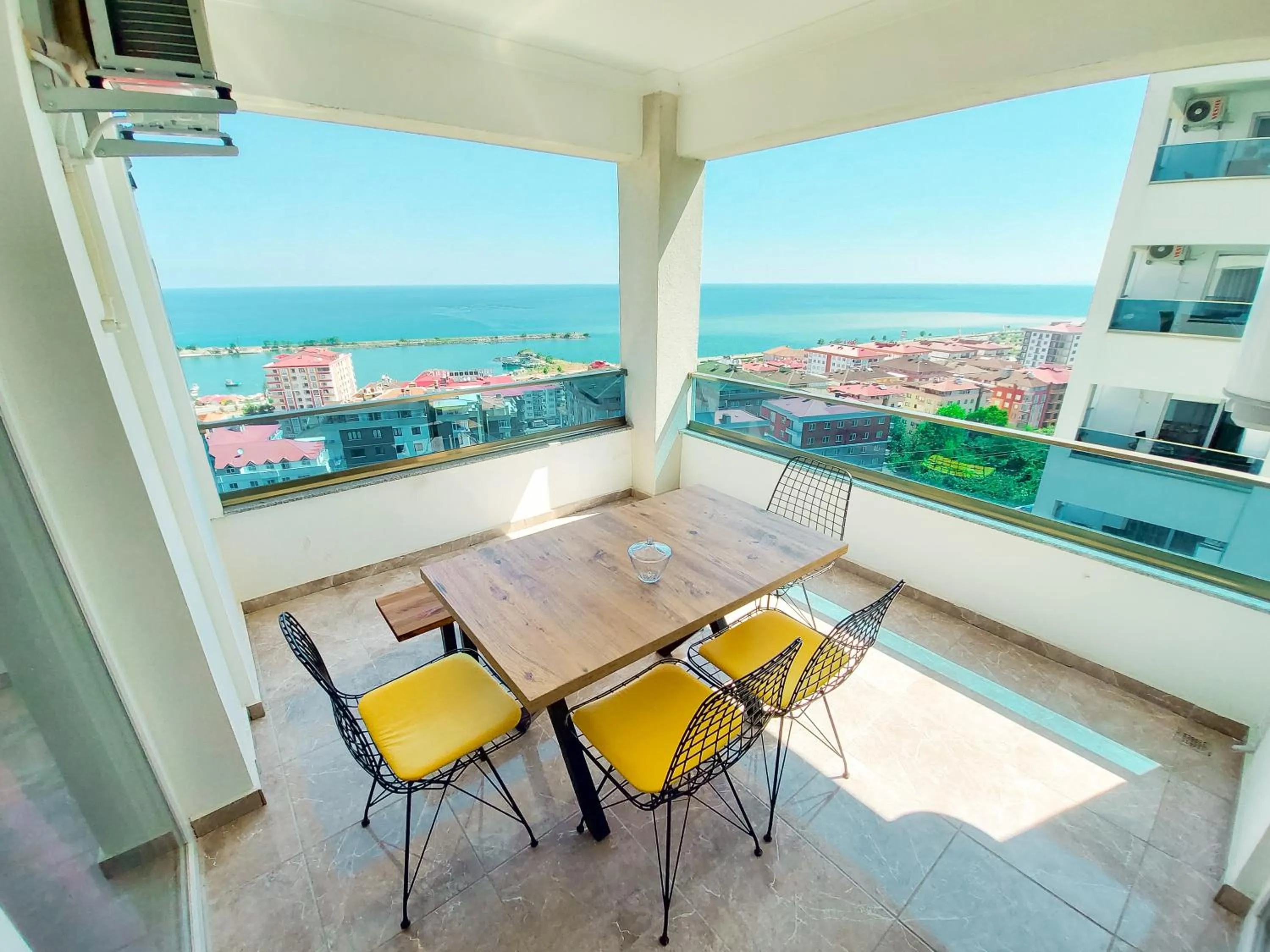 ELEGANT BLUE SUİTES