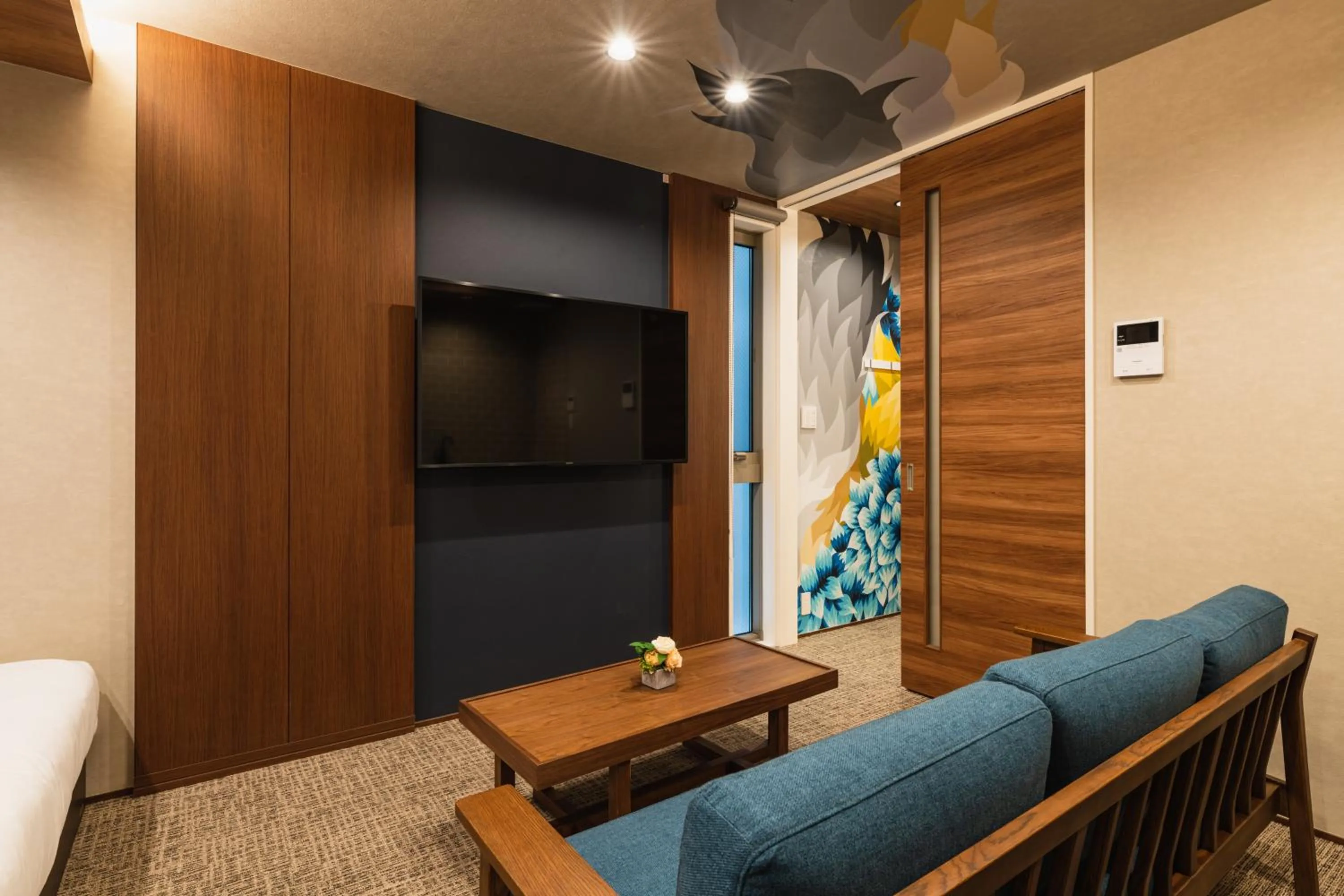 Photo of the whole room in GRAND BASE Shianbashi