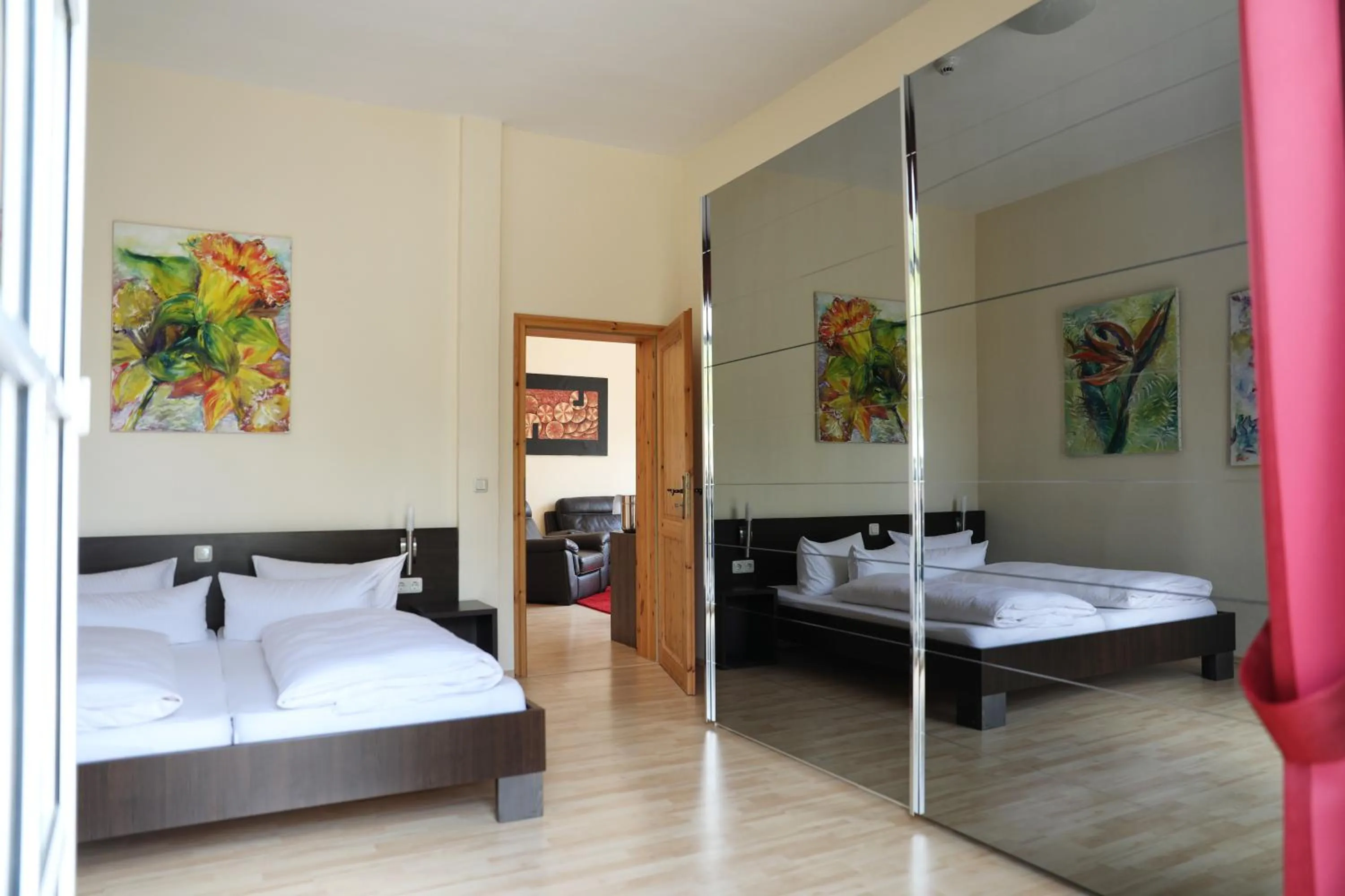 Bedroom, Bed in Kulturhotel Kaiserhof