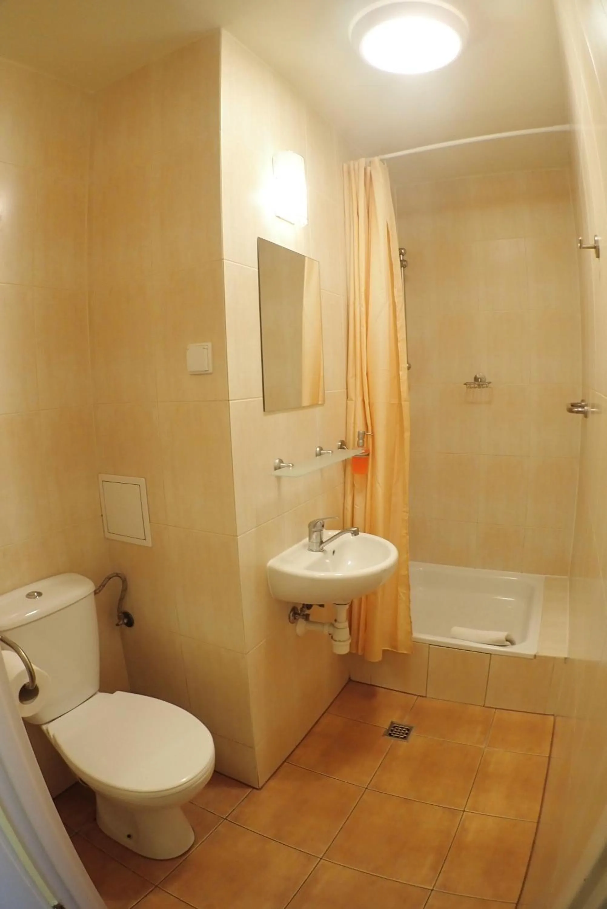 Shower in Nawojka Hotele Studenckie