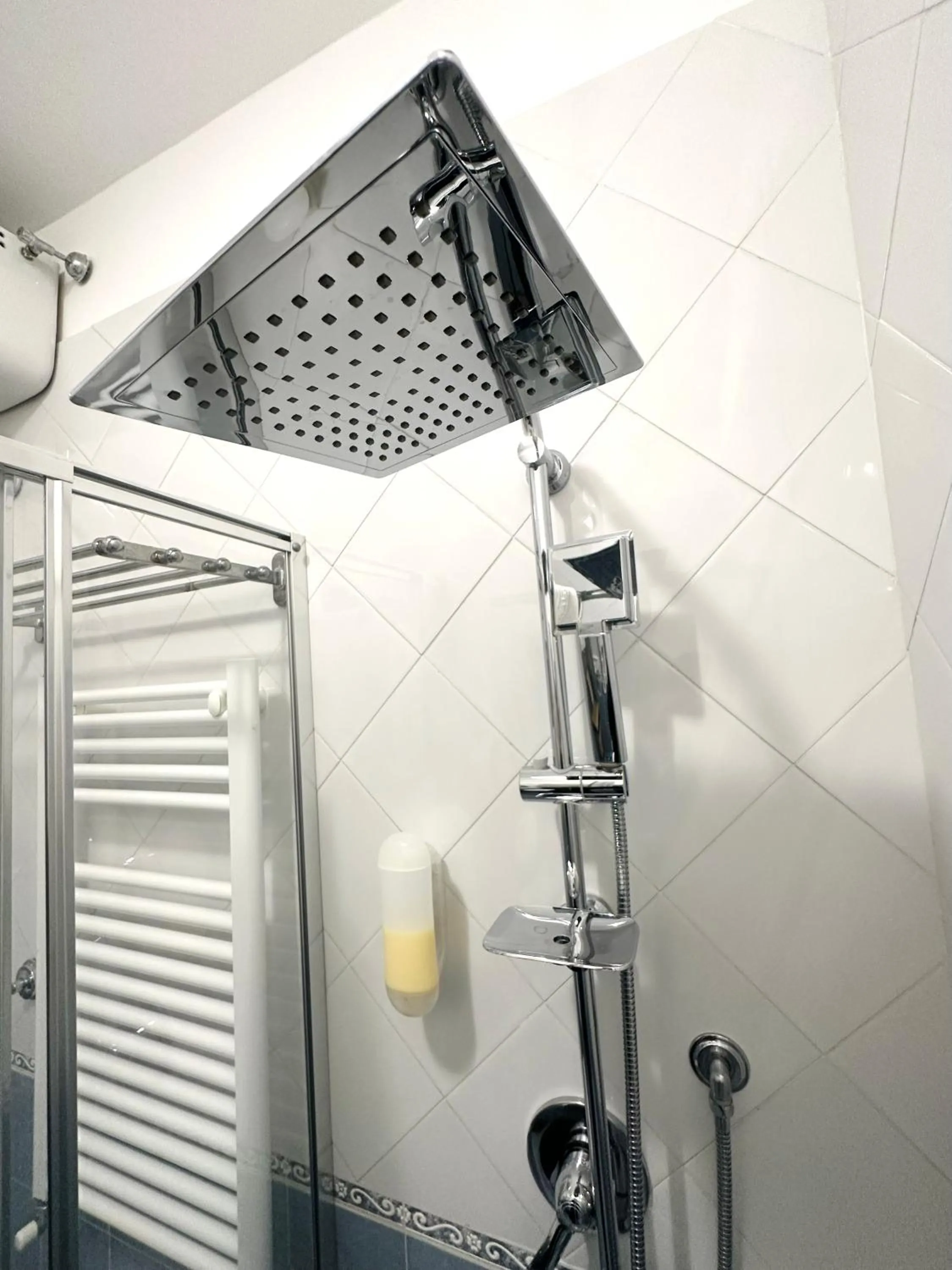 SoLuMa' Chiaja Rooms