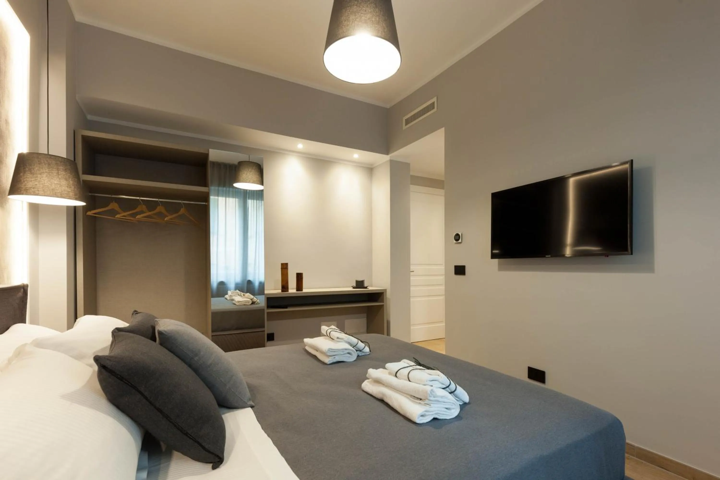 TV and multimedia in Teseo Rooms & Relax