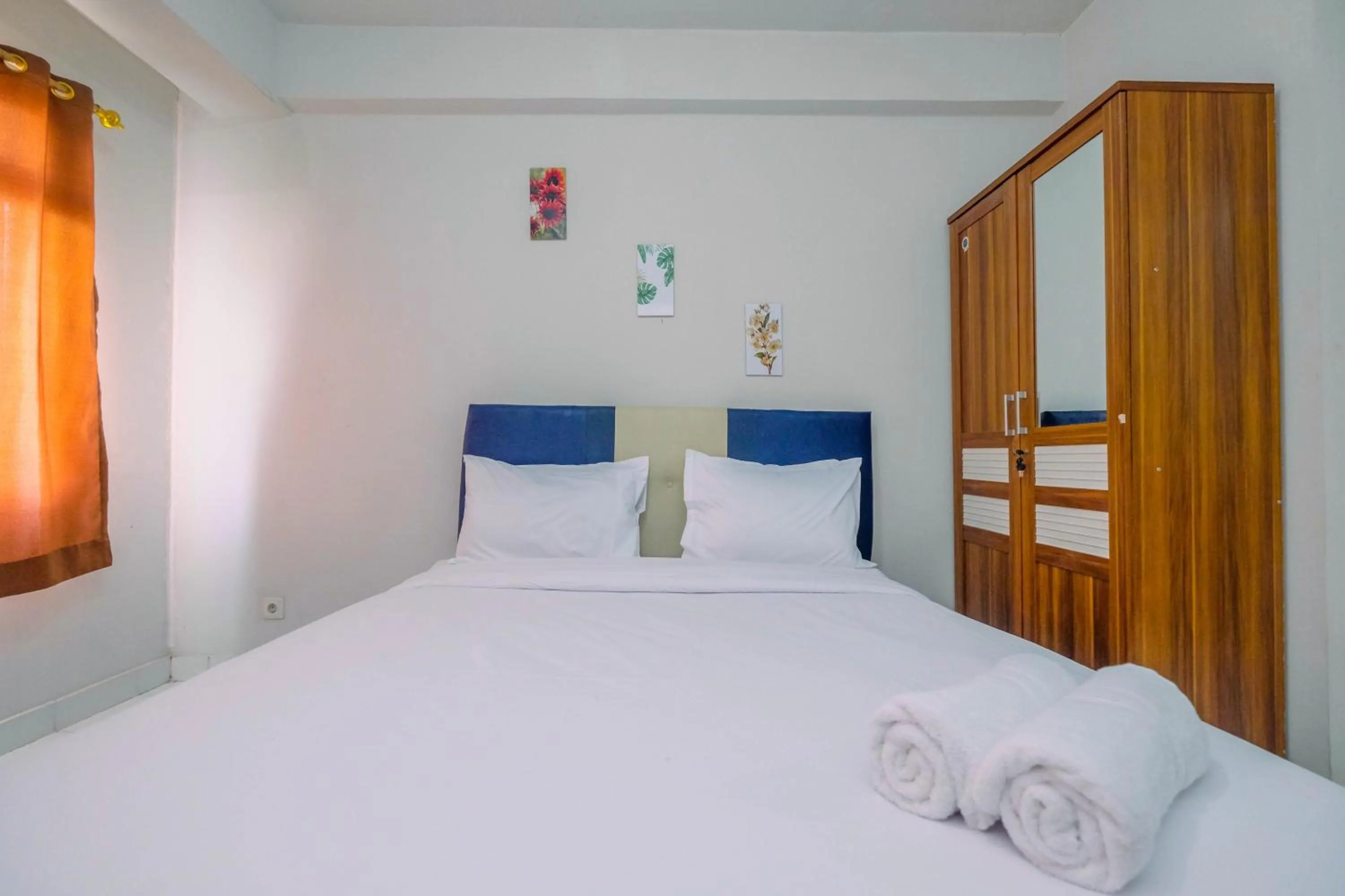 Comfortable and Homey Studio Apartment at Dramaga Tower near IPB By Travelio