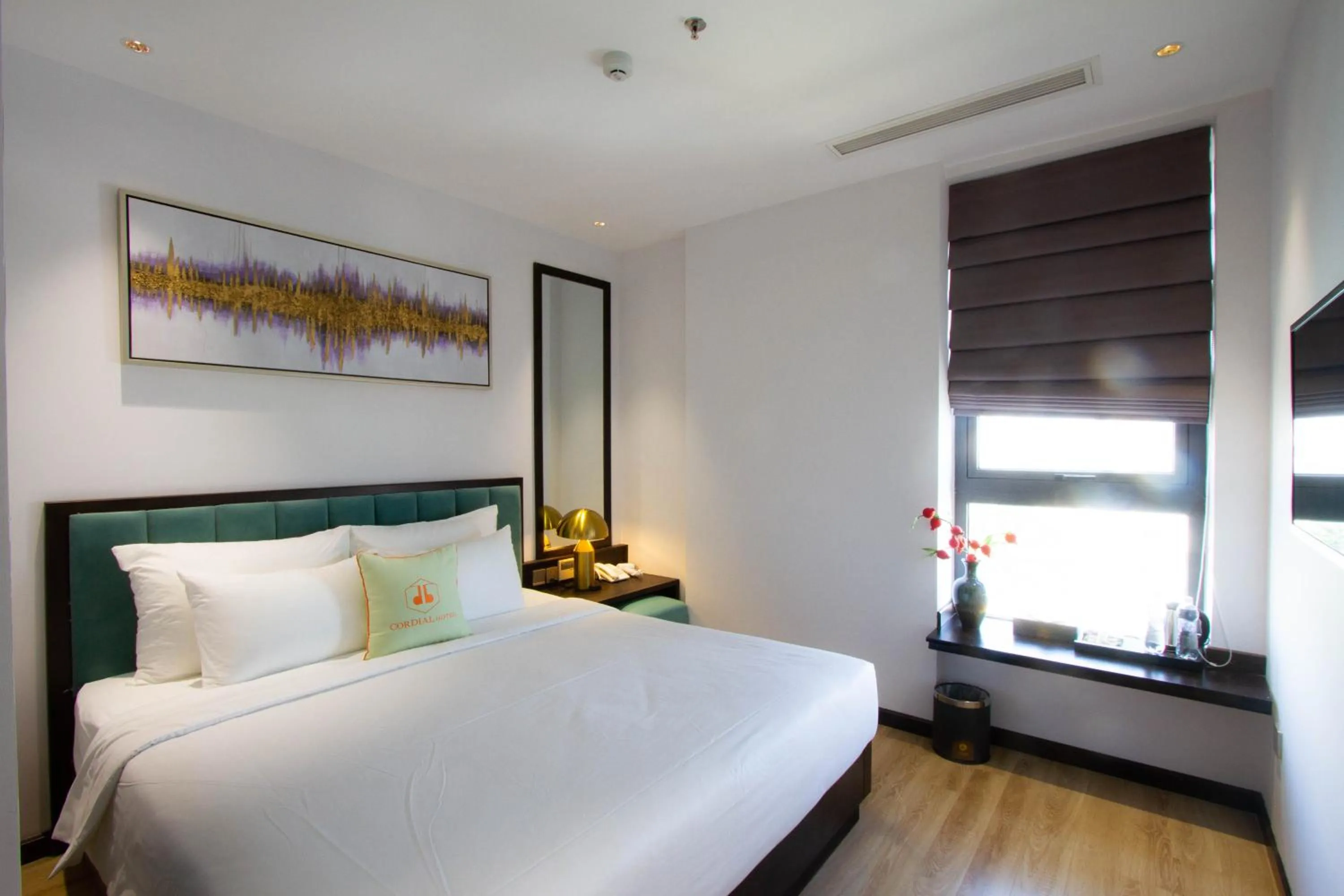 Bed in Cordial Grand Hotel Da Nang Beach - Infinity Rooftop Pool
