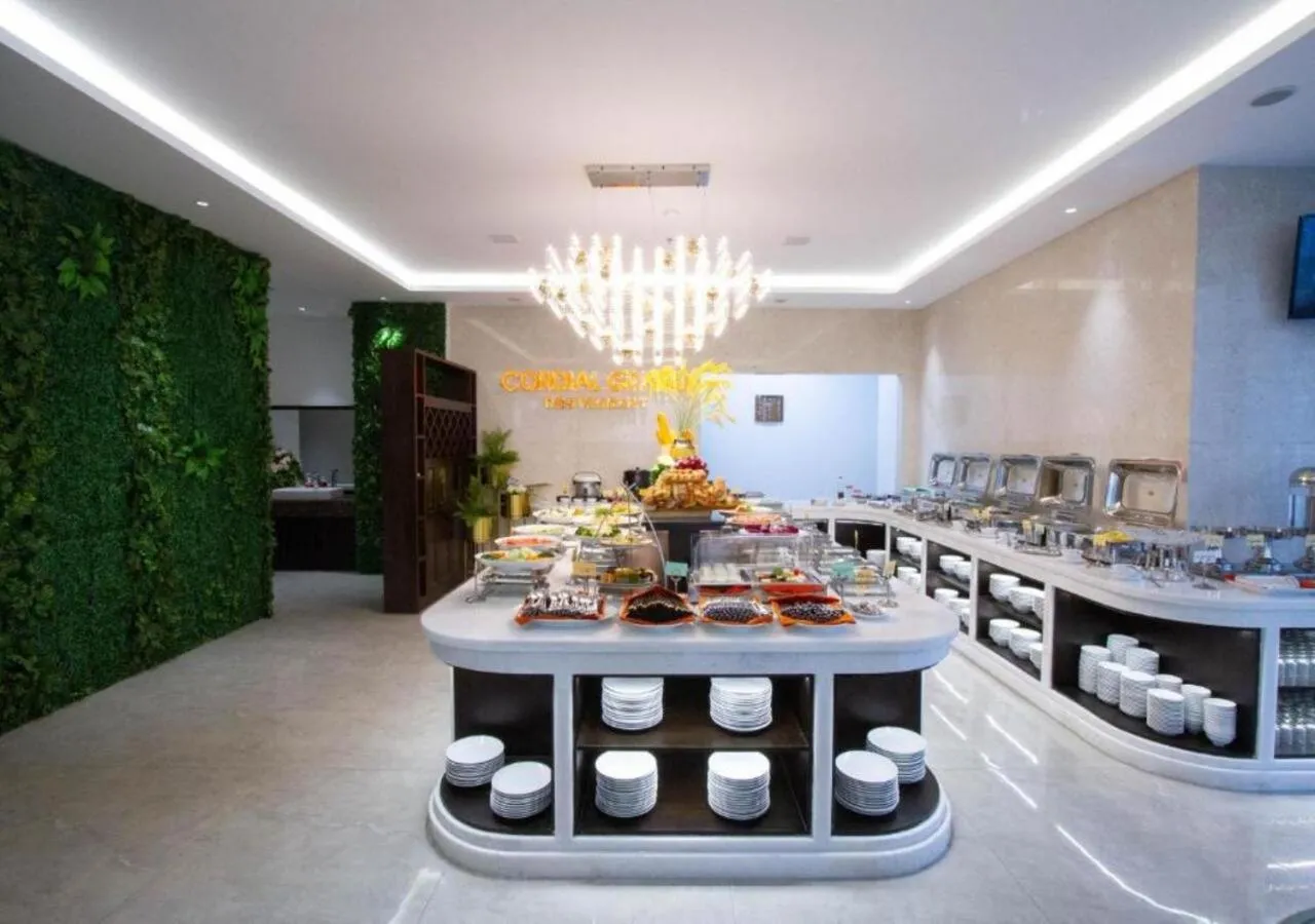 Kitchen or kitchenette in Cordial Grand Hotel Da Nang Beach - Infinity Rooftop Pool