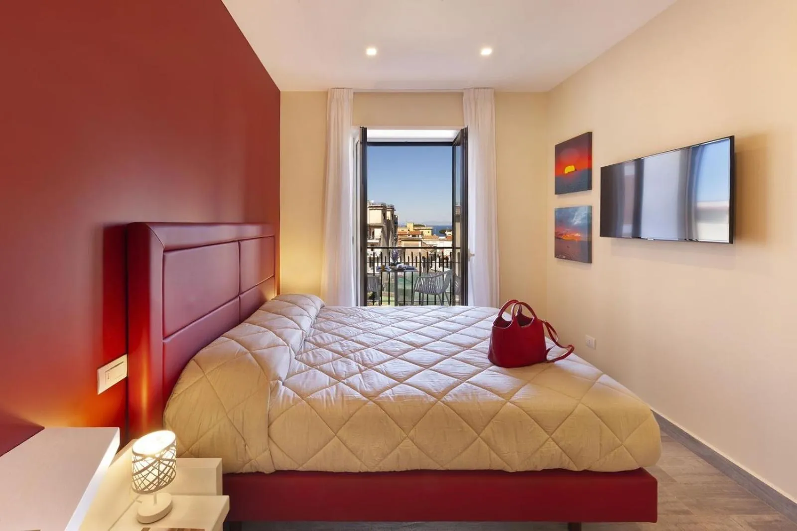 Bedroom, Bed in Parco Tasso Guest House