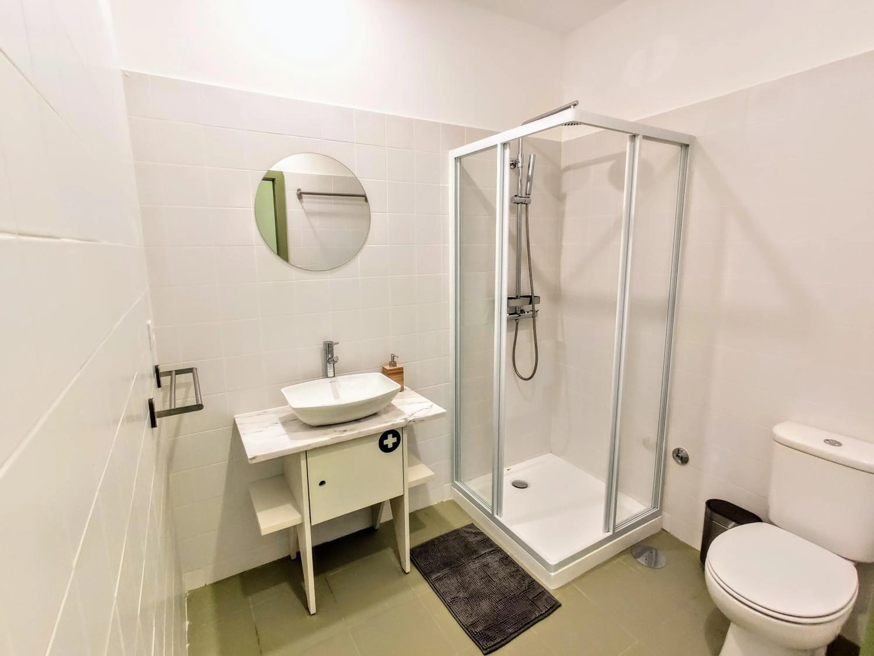 Bathroom in Bombarda Cinema Apartments