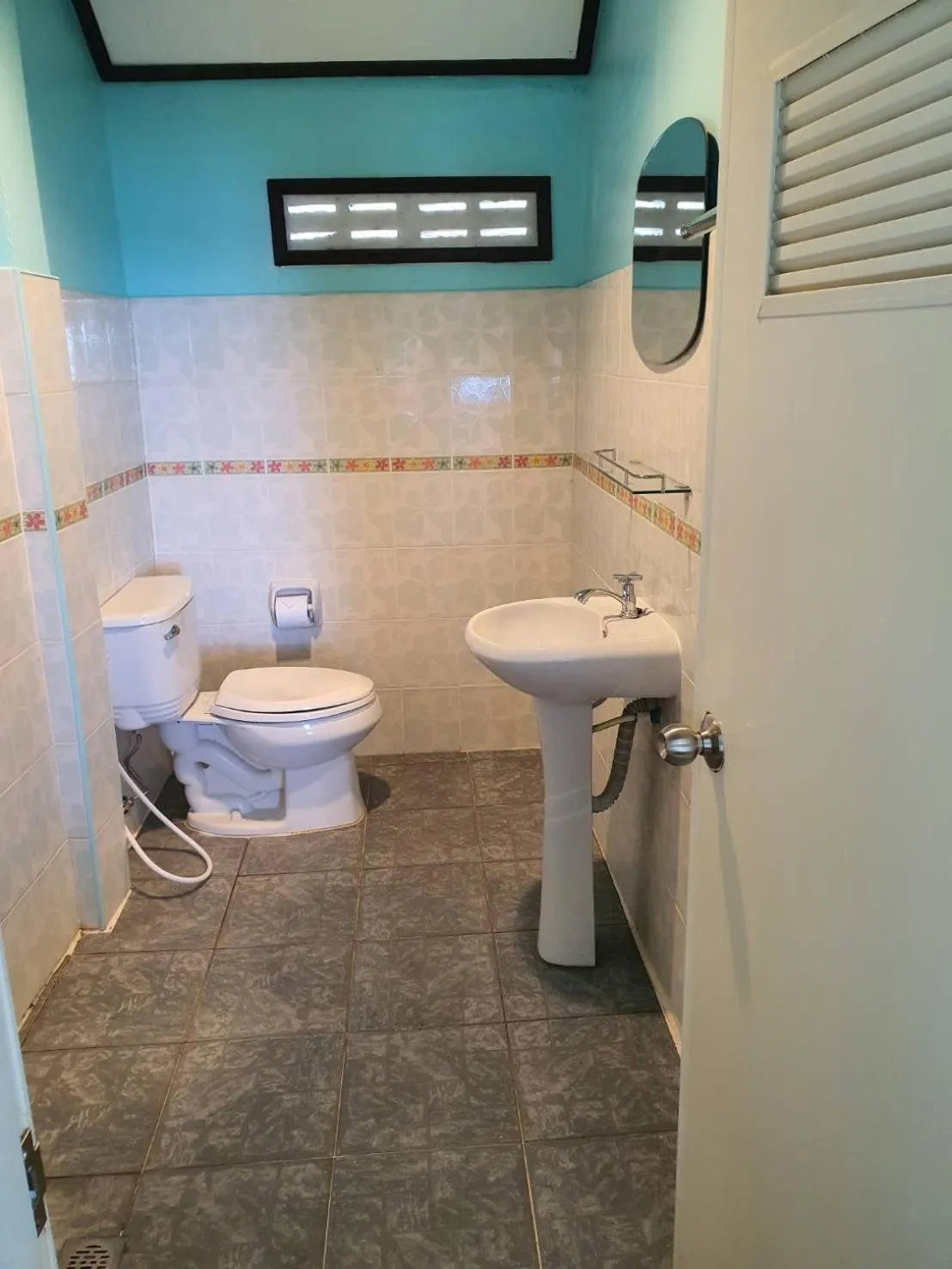 Bathroom in Blue Bay Bungalow