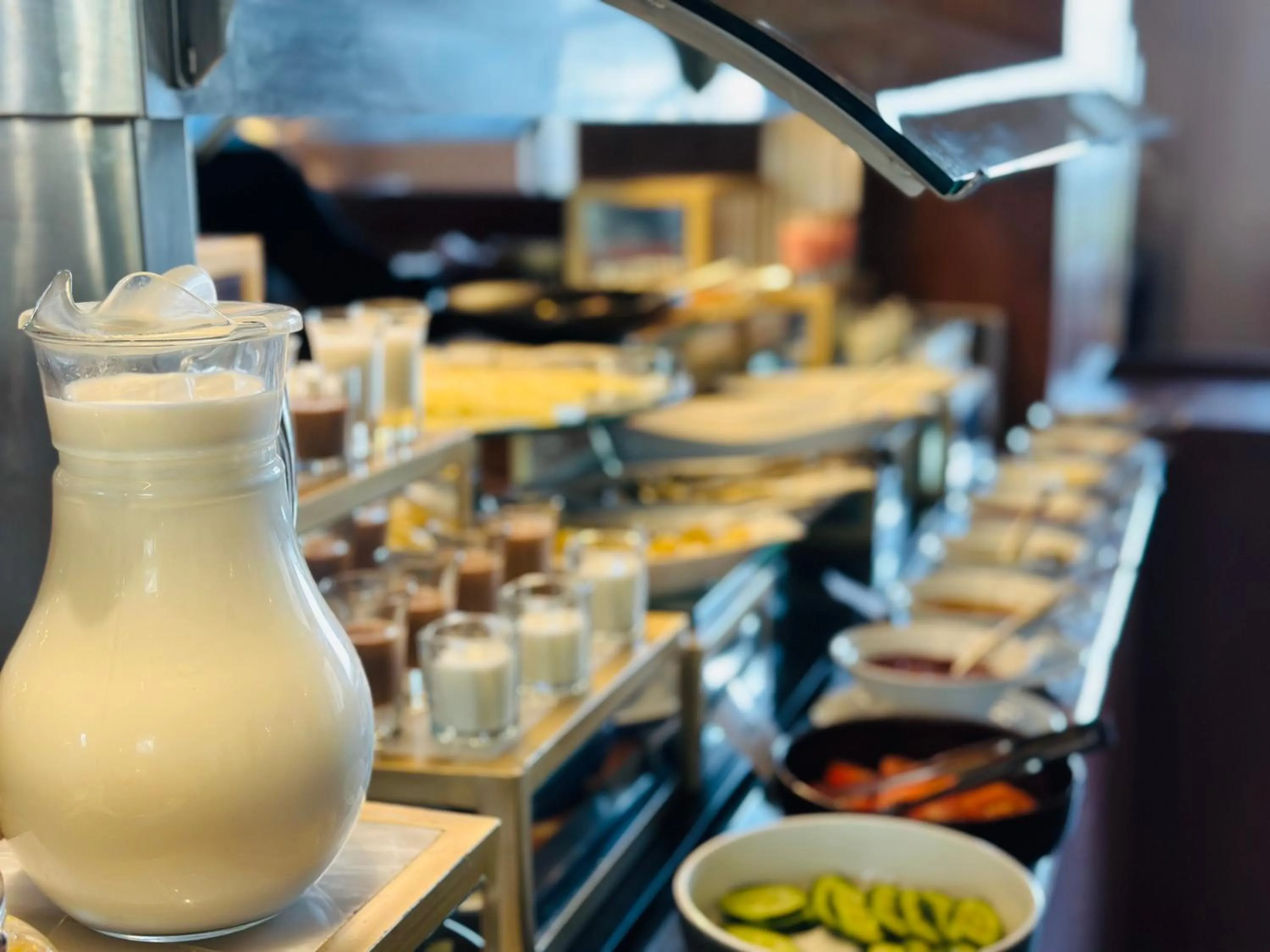 Continental breakfast in Pearl Continental Hotel Malam Jabba