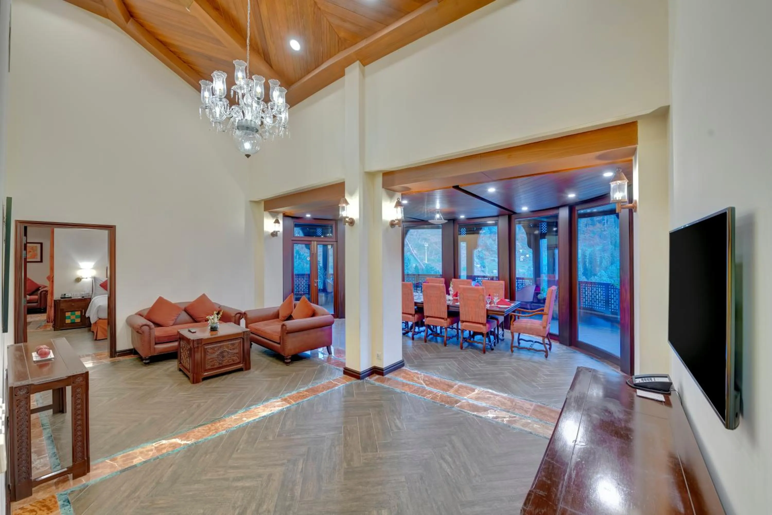 Living room in Pearl Continental Hotel Malam Jabba