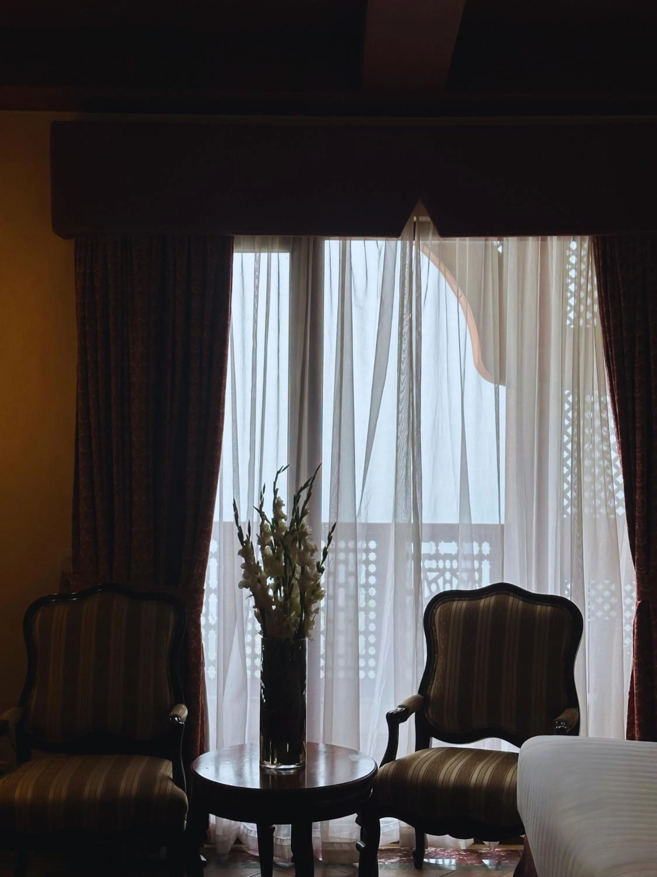 Balcony/Terrace, Bed in Pearl Continental Hotel Malam Jabba