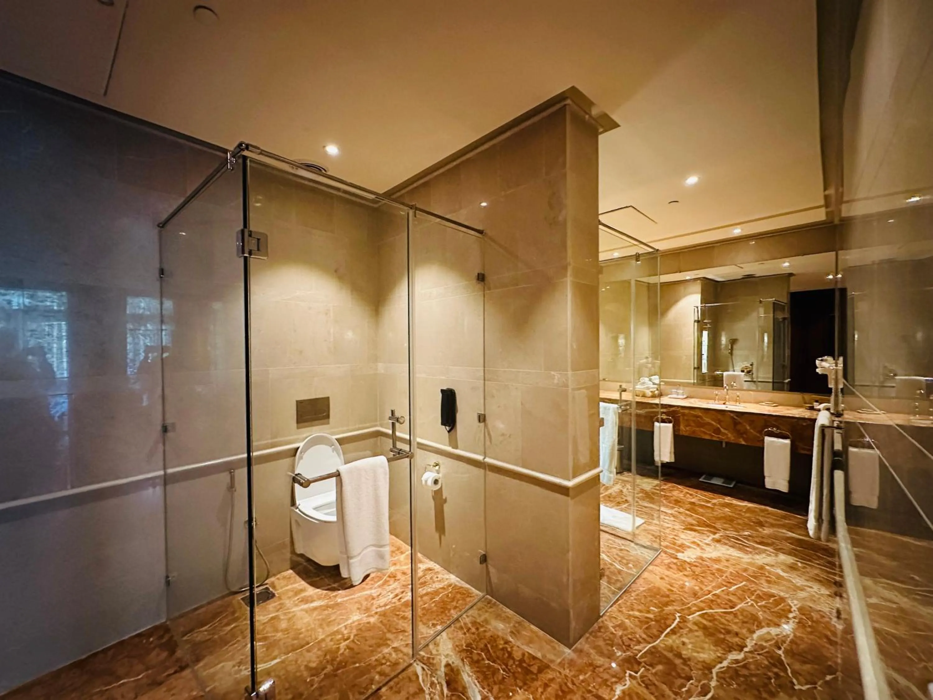 Bathroom in Pearl Continental Hotel Malam Jabba