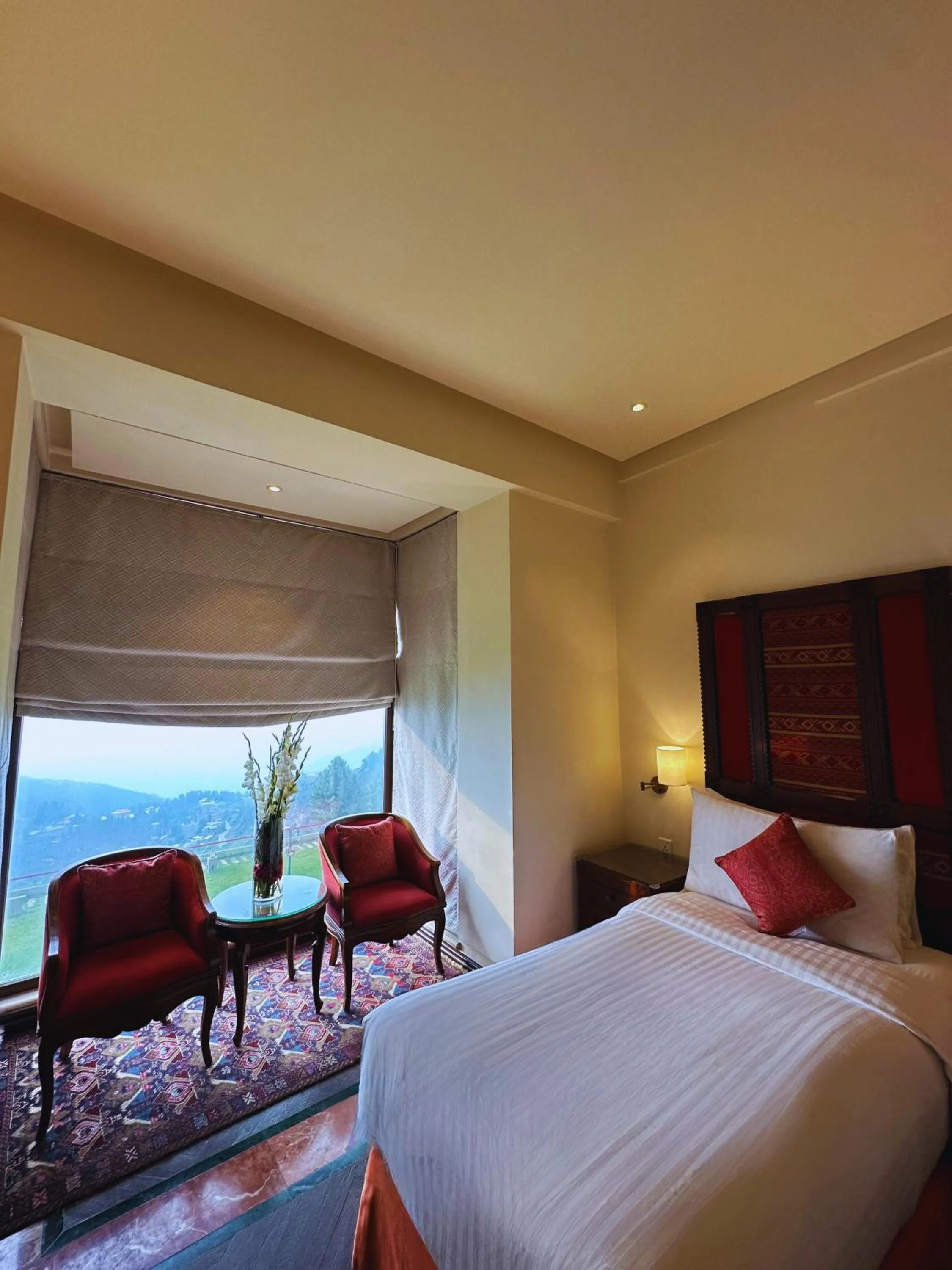 View (from property/room), Bed in Pearl Continental Hotel Malam Jabba