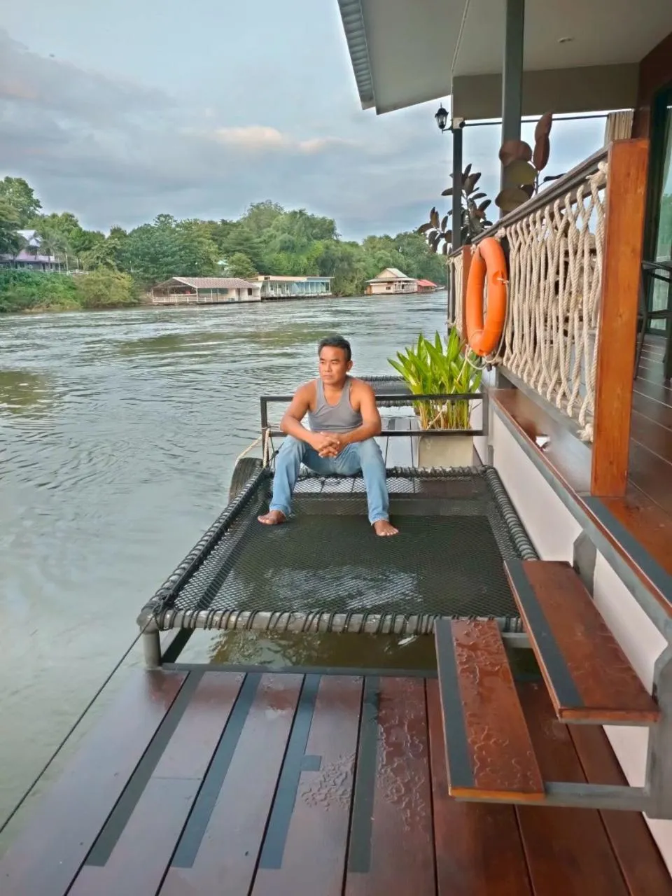 Guests in Rimwang The River Life